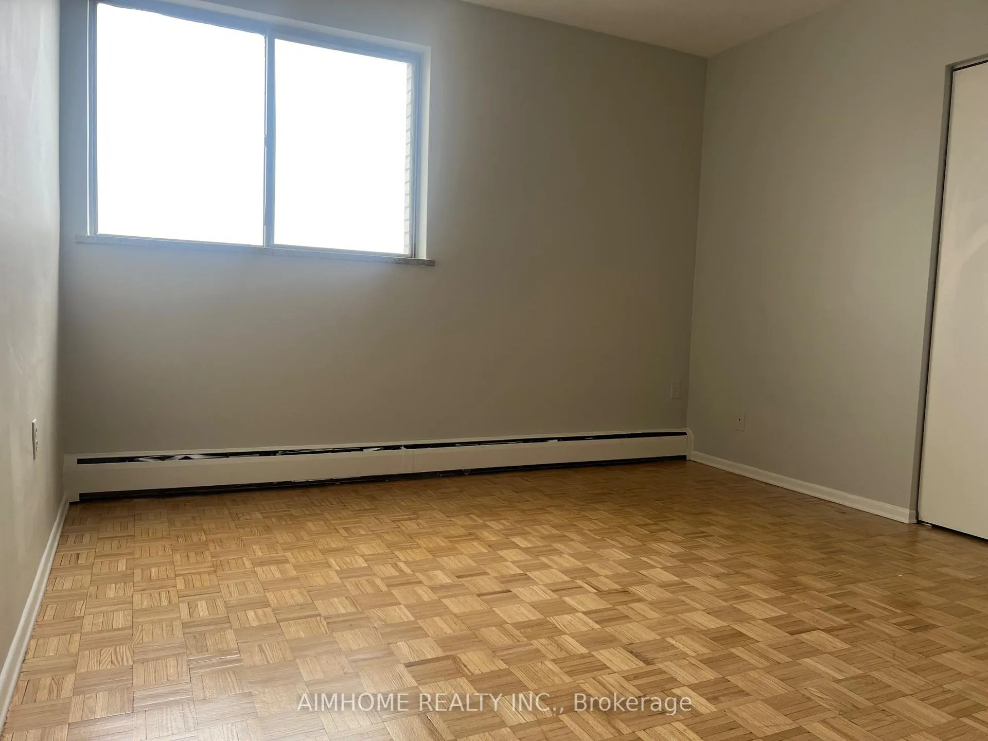 Photo 10 of Unit 603, 2095 Prospect Street, Burlington, Brant — HOMEH