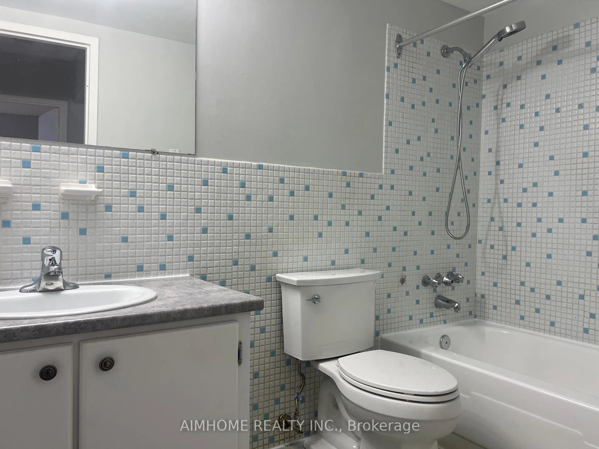 Photo 11 of Unit 603, 2095 Prospect Street, Burlington, Brant — HOMEH