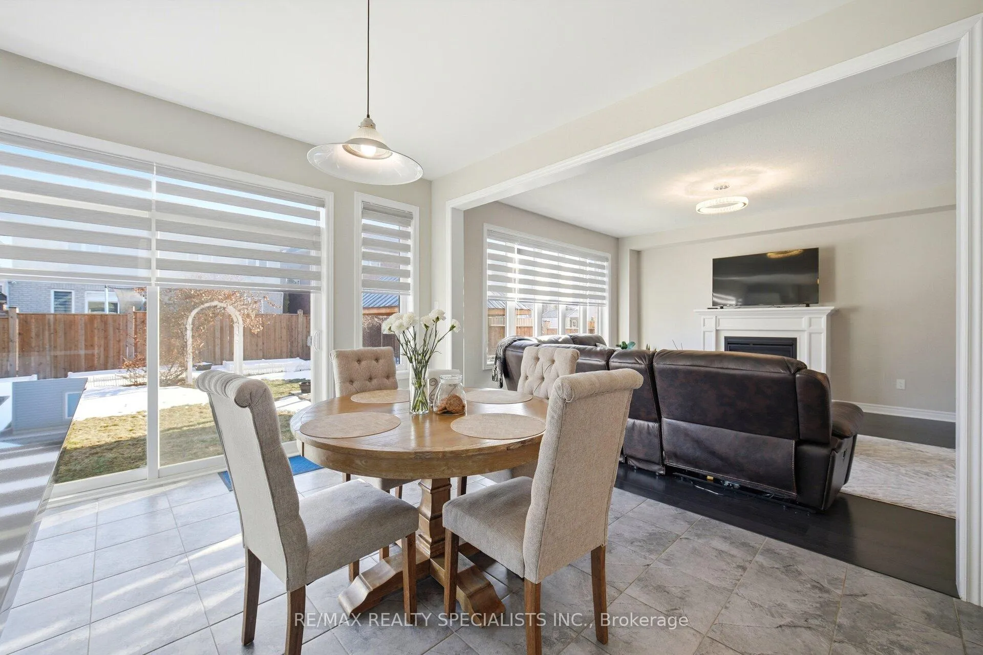 Photo 11 of 4 Oldham Avenue, Brant, Paris — HOMEH