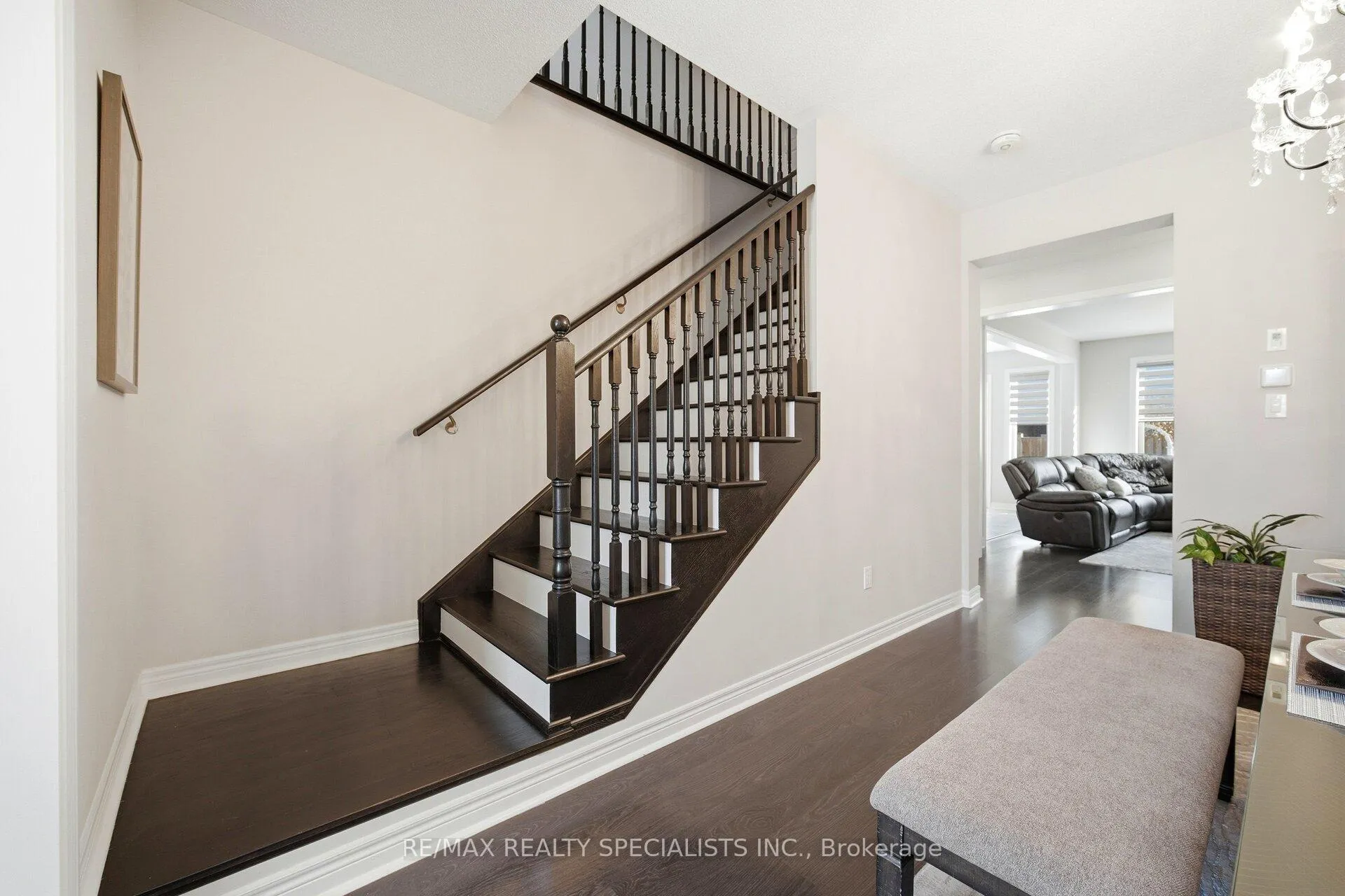 Photo 25 of 4 Oldham Avenue, Brant, Paris — HOMEH