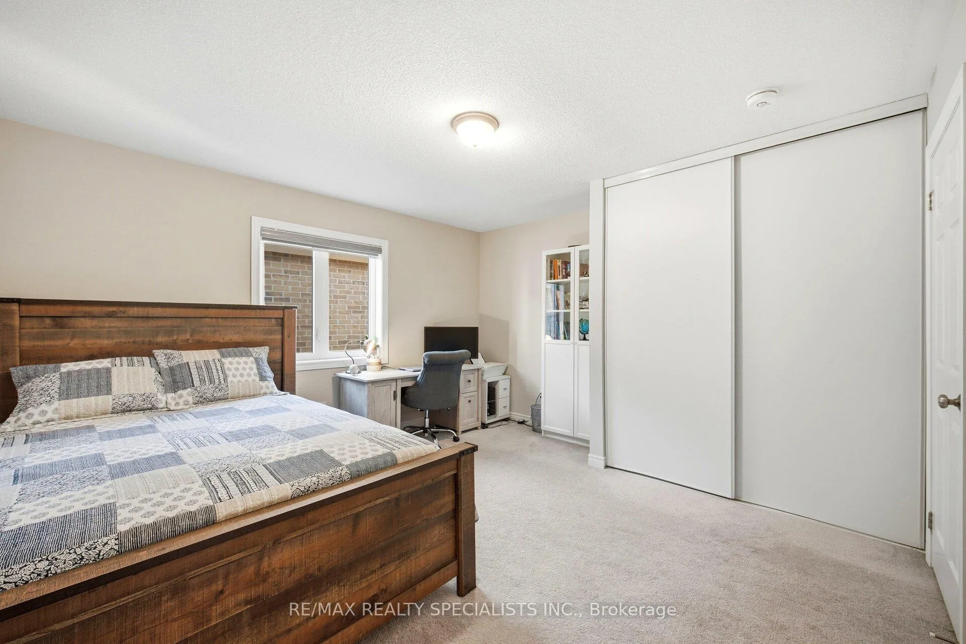Photo 36 of 4 Oldham Avenue, Brant, Paris — HOMEH