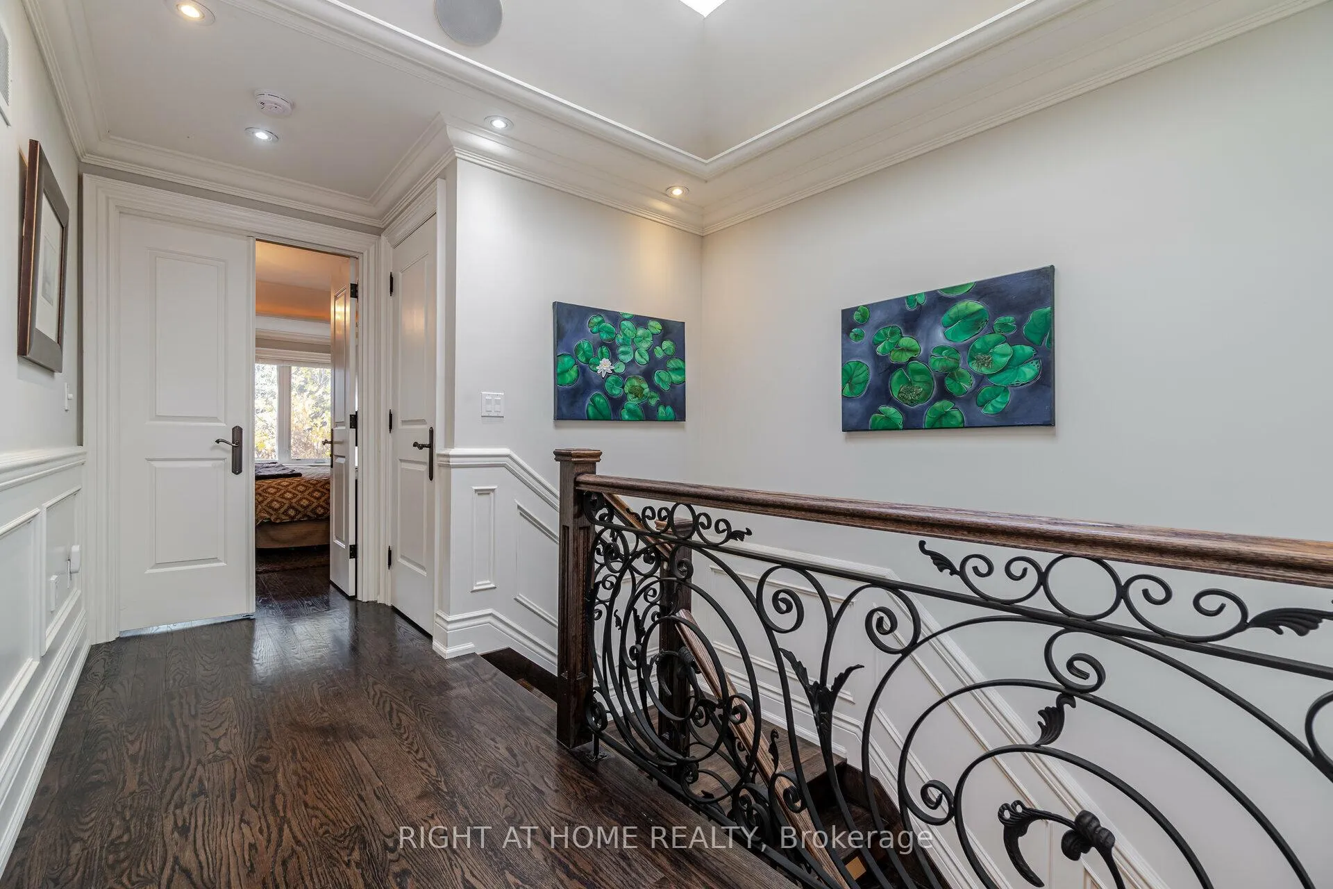 Photo 14 of 12 Walder Avenue, Toronto, Mount Pleasant East — HOMEH