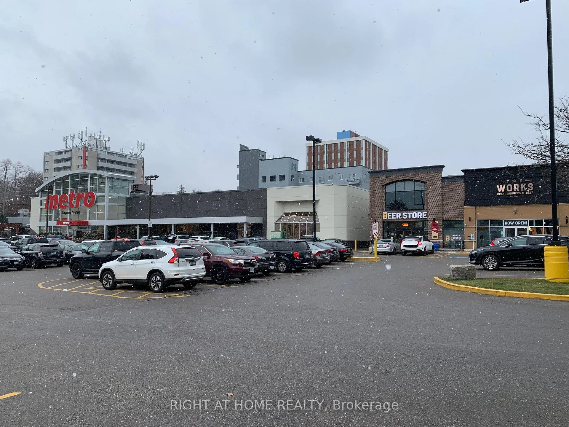 Photo 37 of 12 Walder Avenue, Toronto, Mount Pleasant East — HOMEH
