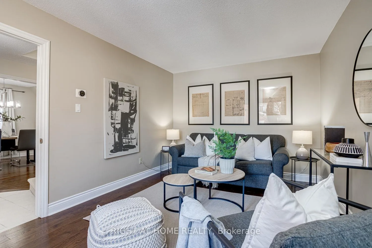 Photo 4 of 606 Chiron Crescent, Pickering, Amberlea — HOMEH