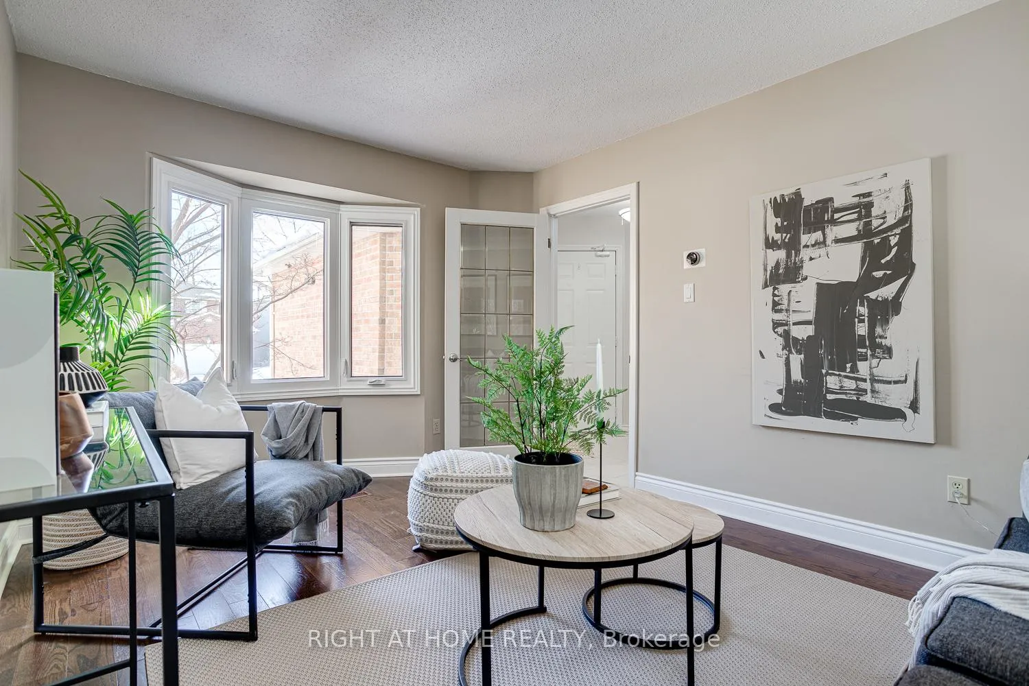 Photo 6 of 606 Chiron Crescent, Pickering, Amberlea — HOMEH