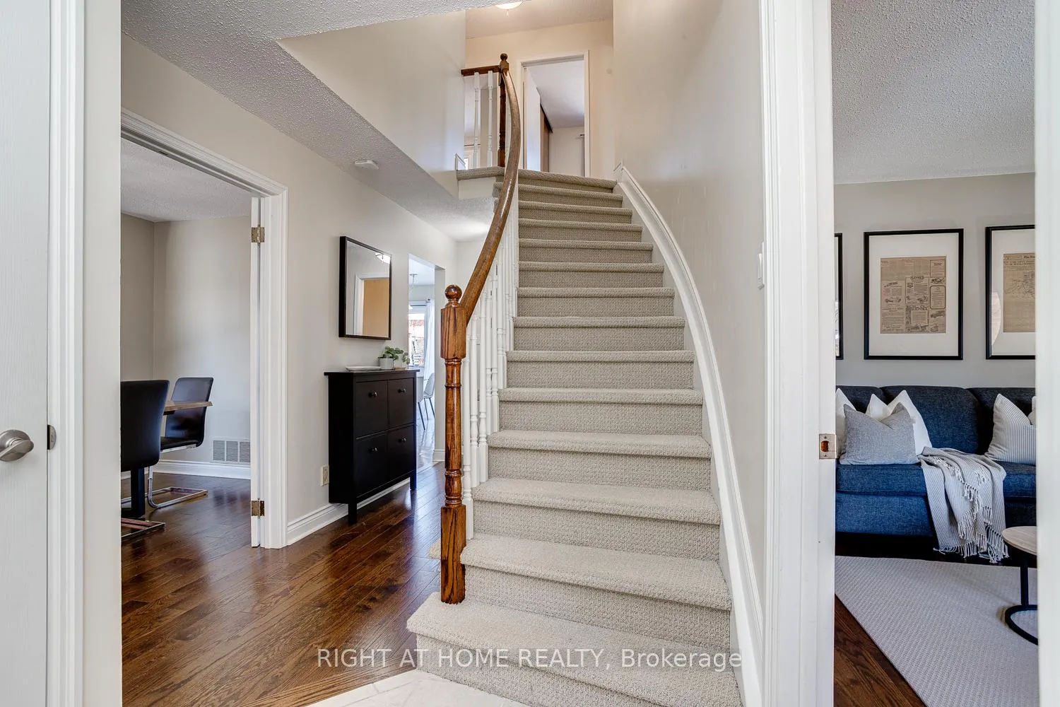 Photo 16 of 606 Chiron Crescent, Pickering, Amberlea — HOMEH