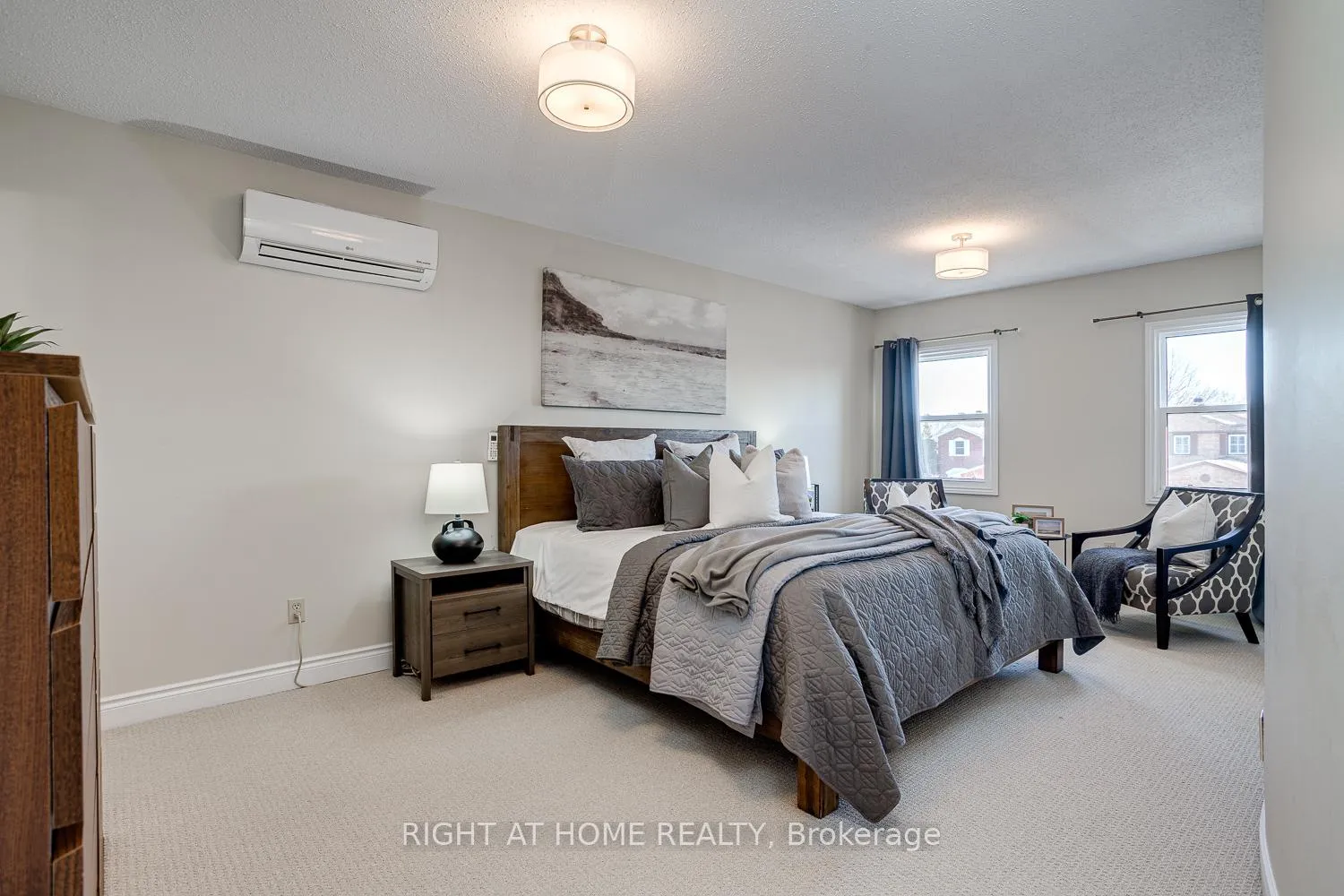 Photo 17 of 606 Chiron Crescent, Pickering, Amberlea — HOMEH