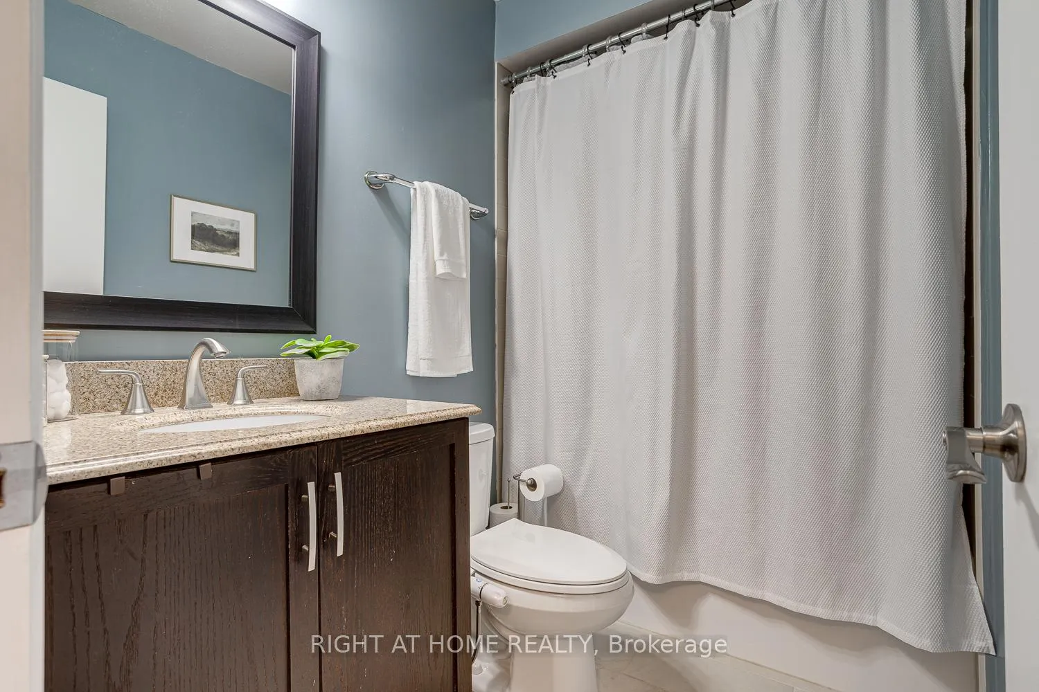 Photo 22 of 606 Chiron Crescent, Pickering, Amberlea — HOMEH