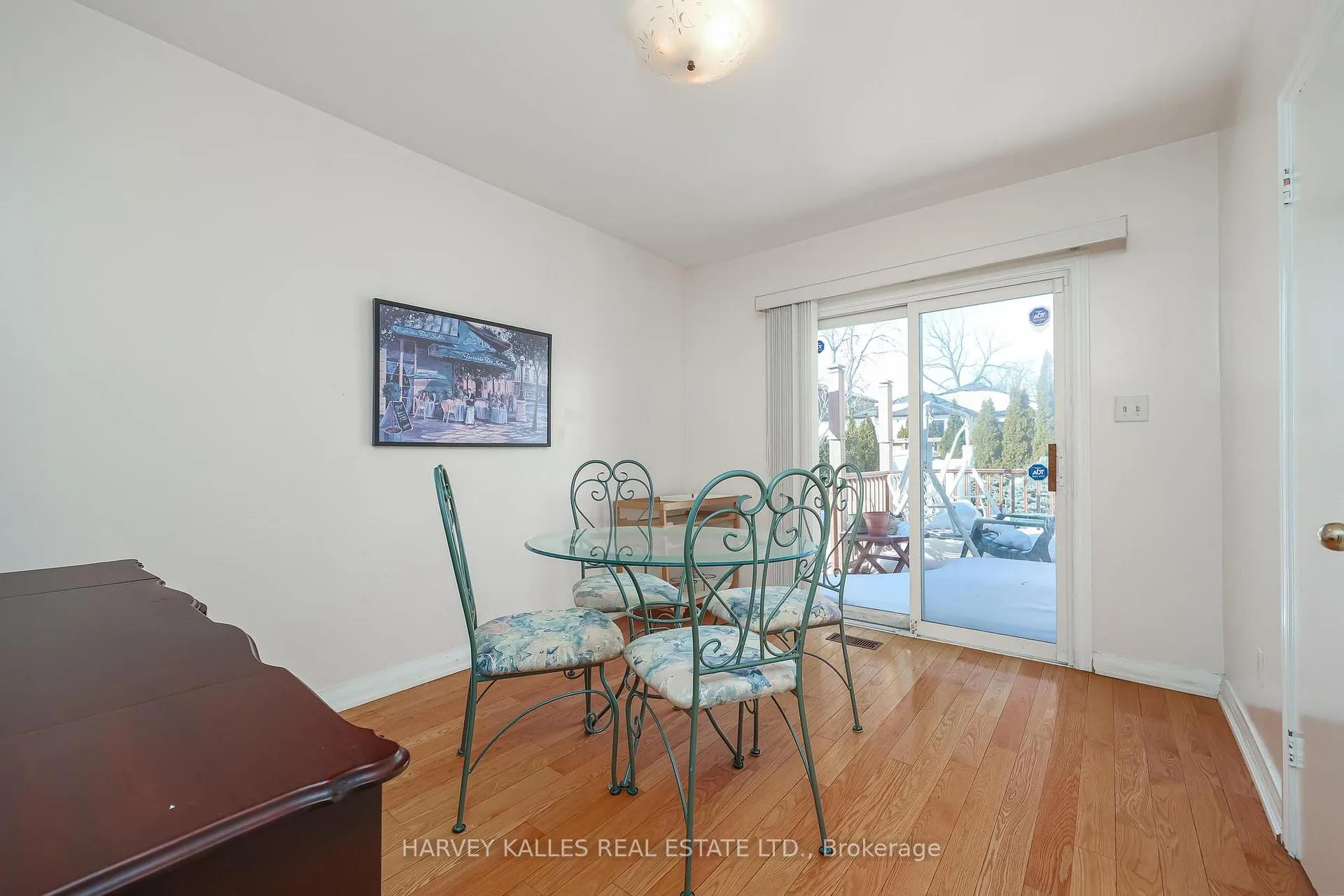 Photo 12 of 380 Brooke Avenue, Toronto, Bedford Park-Nortown — HOMEH