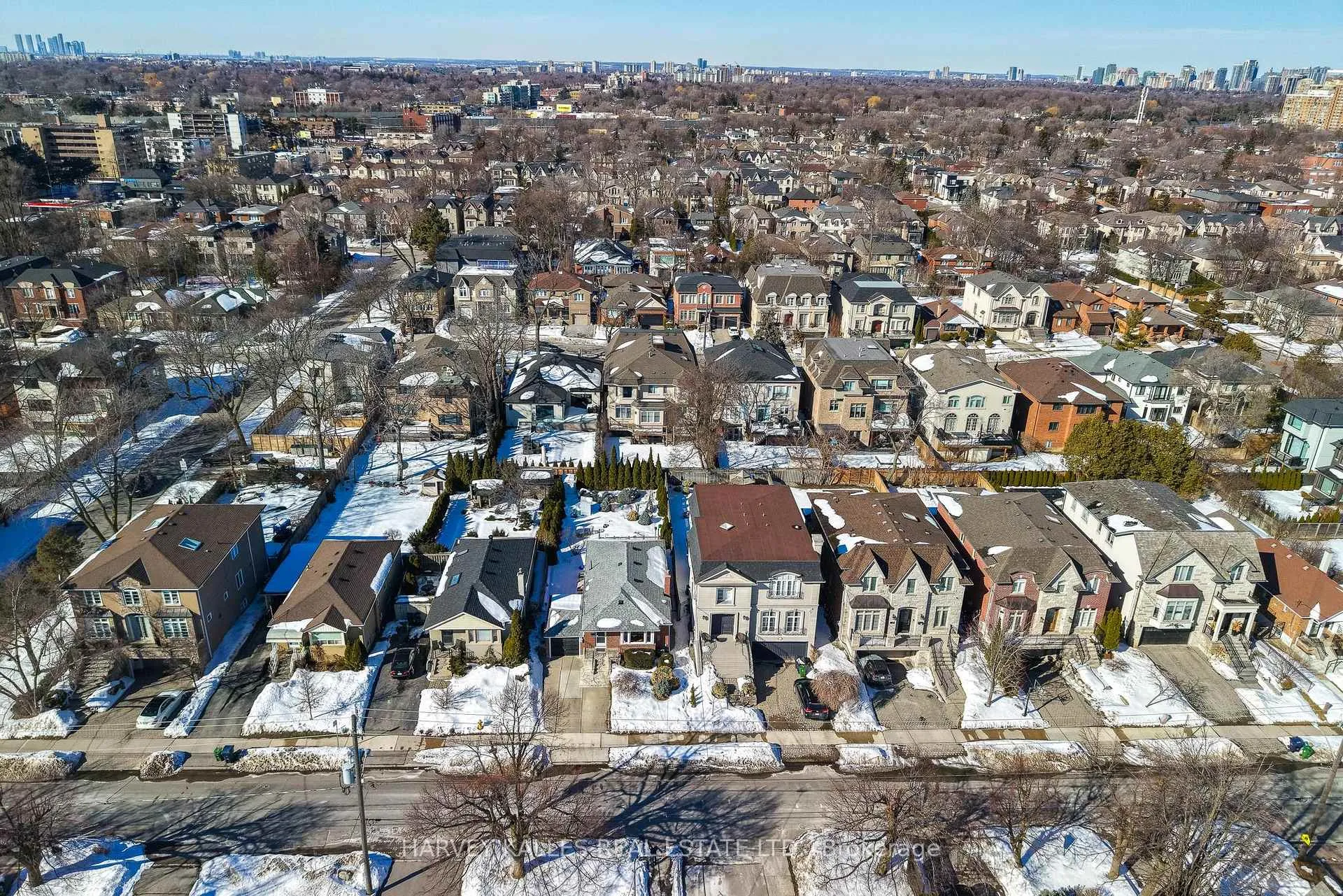 Photo 19 of 380 Brooke Avenue, Toronto, Bedford Park-Nortown — HOMEH