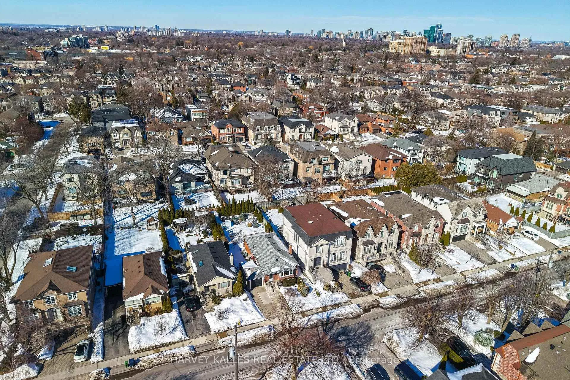 Photo 20 of 380 Brooke Avenue, Toronto, Bedford Park-Nortown — HOMEH