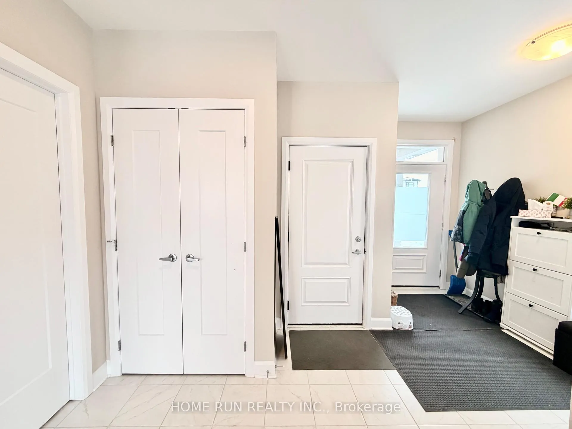 Photo 7 of 338 Barrett Farm Drive, Ottawa, Blossom Park/Kemp Park/Findlay Creek — HOMEH