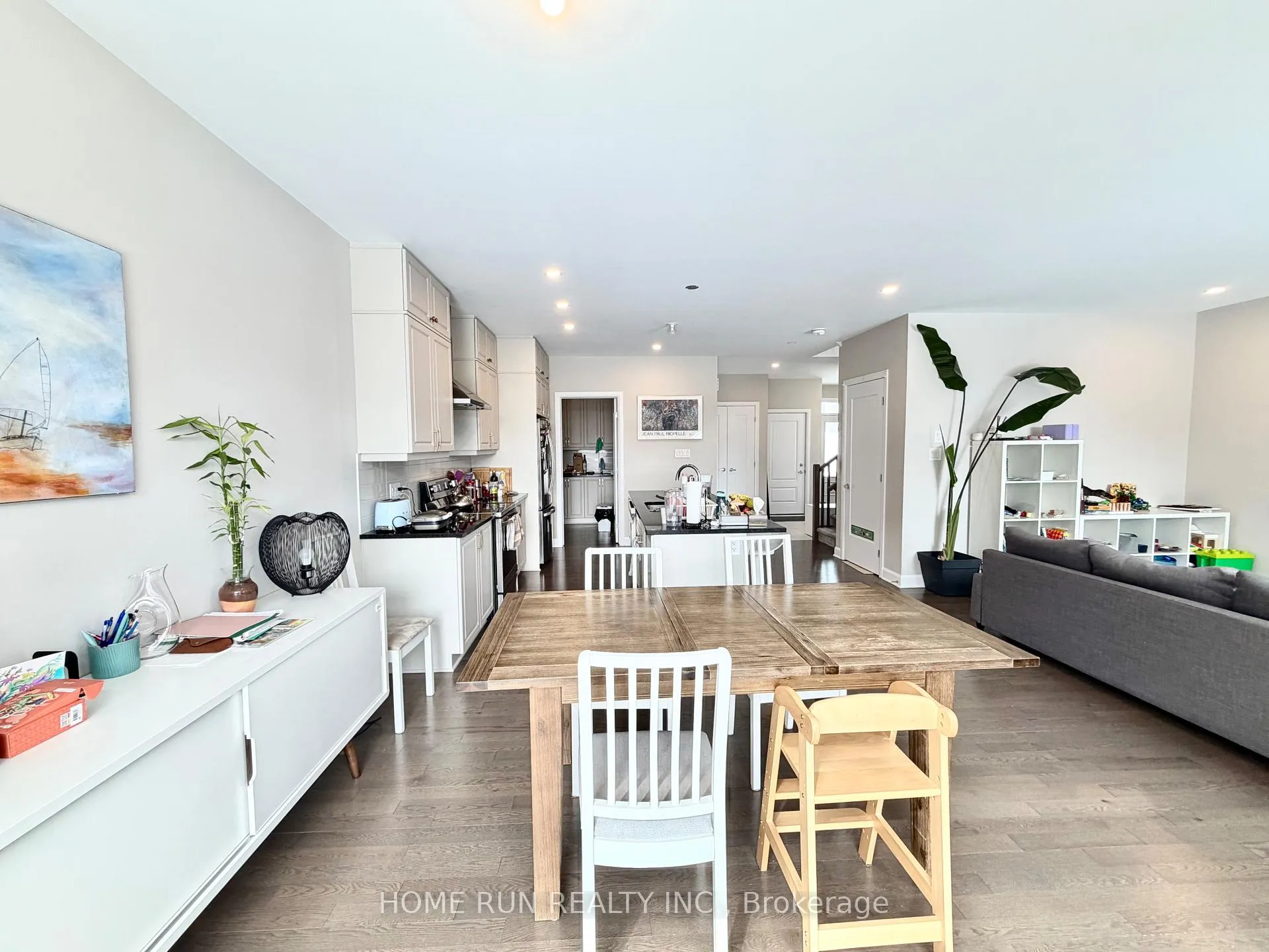Photo 19 of 338 Barrett Farm Drive, Ottawa, Blossom Park/Kemp Park/Findlay Creek — HOMEH