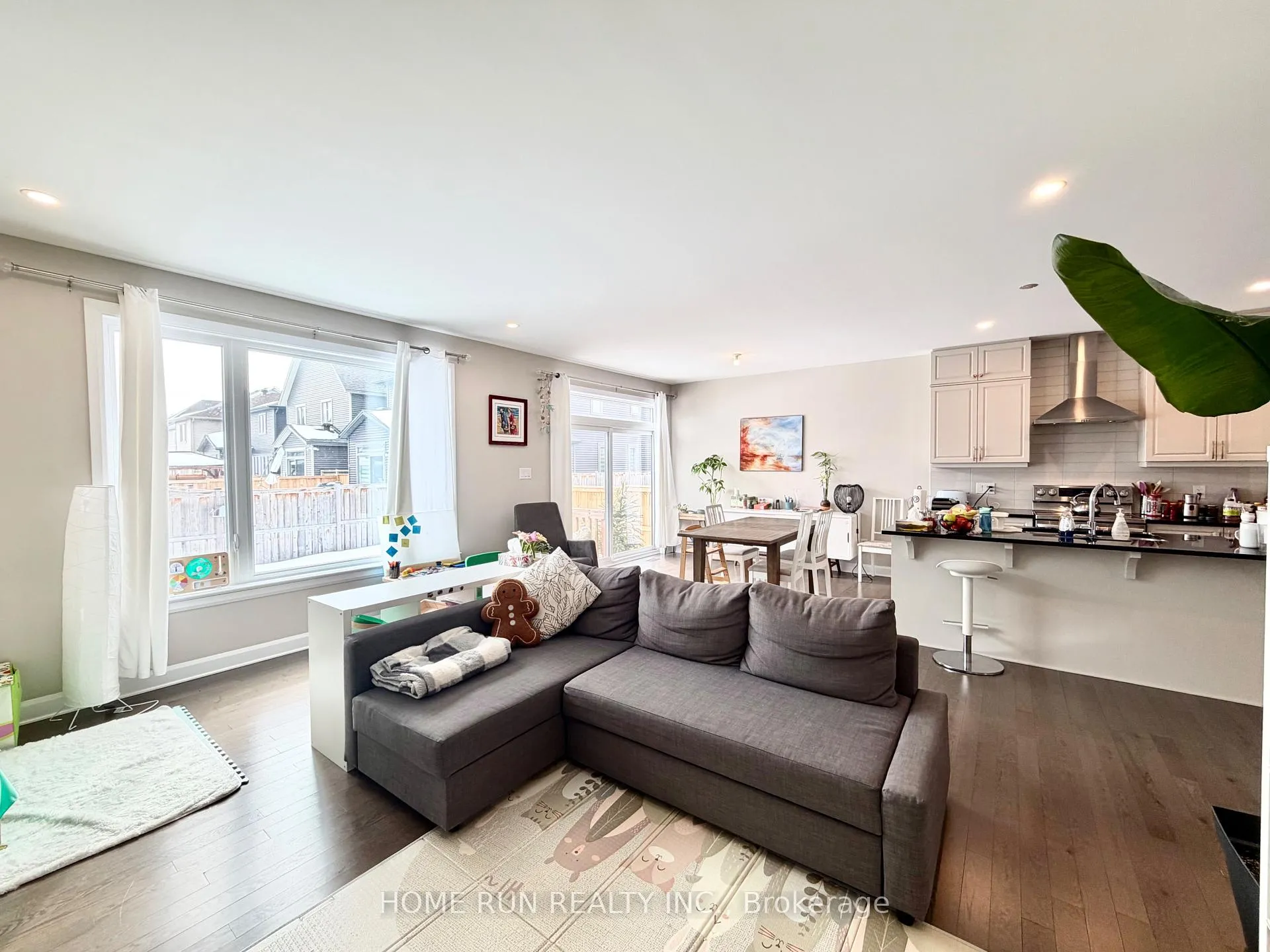 Photo 21 of 338 Barrett Farm Drive, Ottawa, Blossom Park/Kemp Park/Findlay Creek — HOMEH