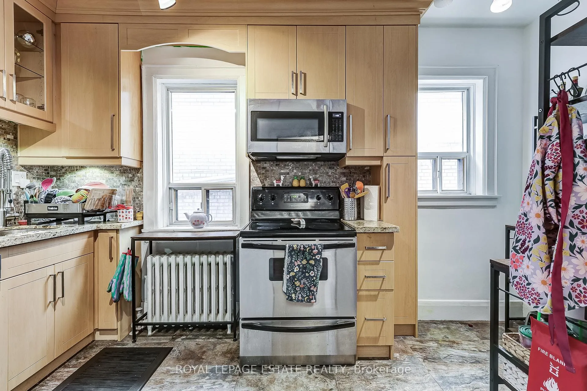 Photo 11 of Unit 6, 922 Bathurst Street, Toronto, The Annex — HOMEH