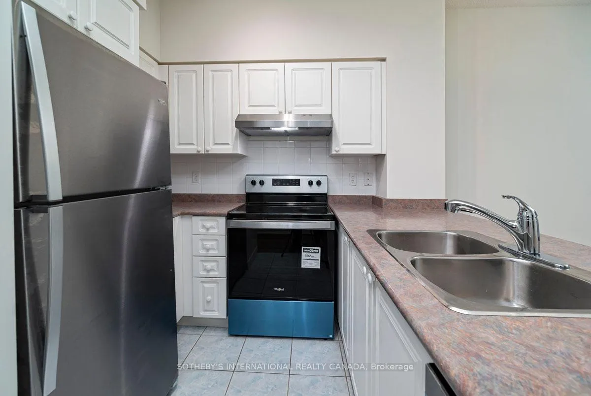 Photo 4 of Unit 108, 253 Merton Street, Toronto, Mount Pleasant West — HOMEH