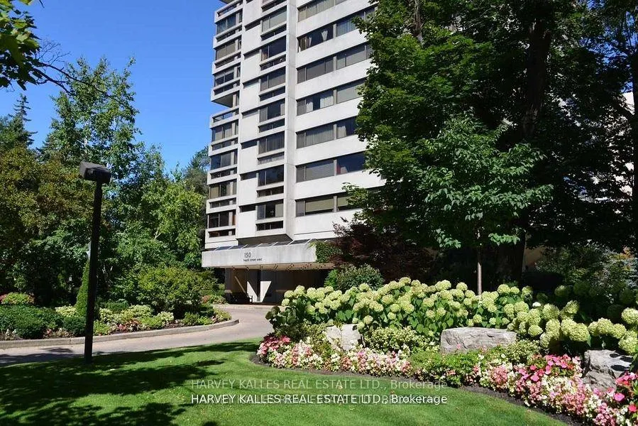 Front of Unit 603 / 604, 150 Heath Street