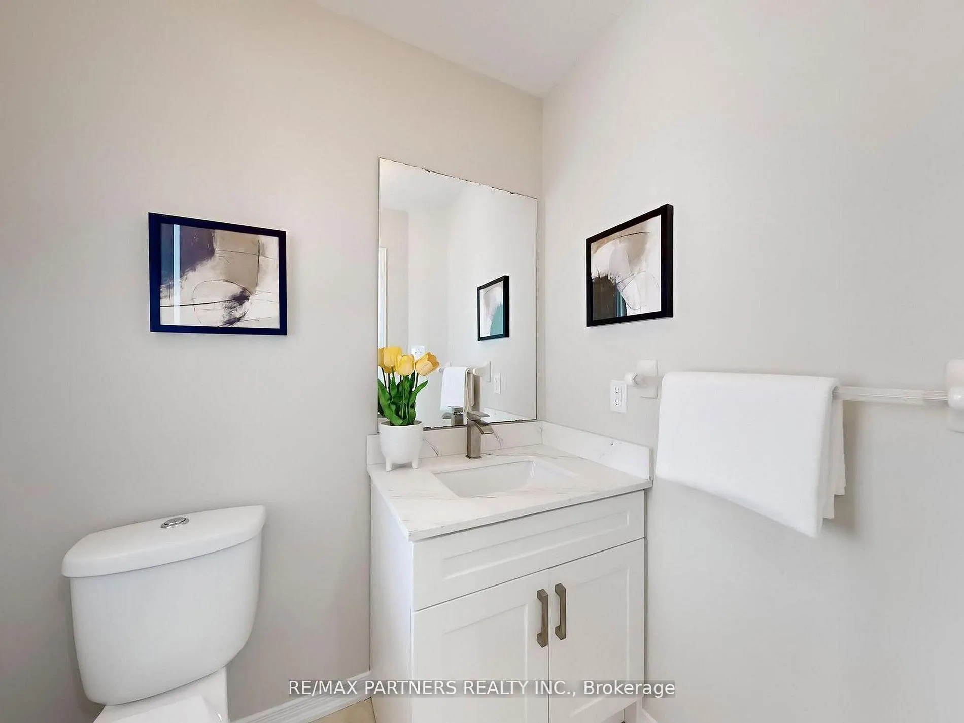 Photo 21 of 49 Charles Sturdy Road, Markham, Berczy — HOMEH
