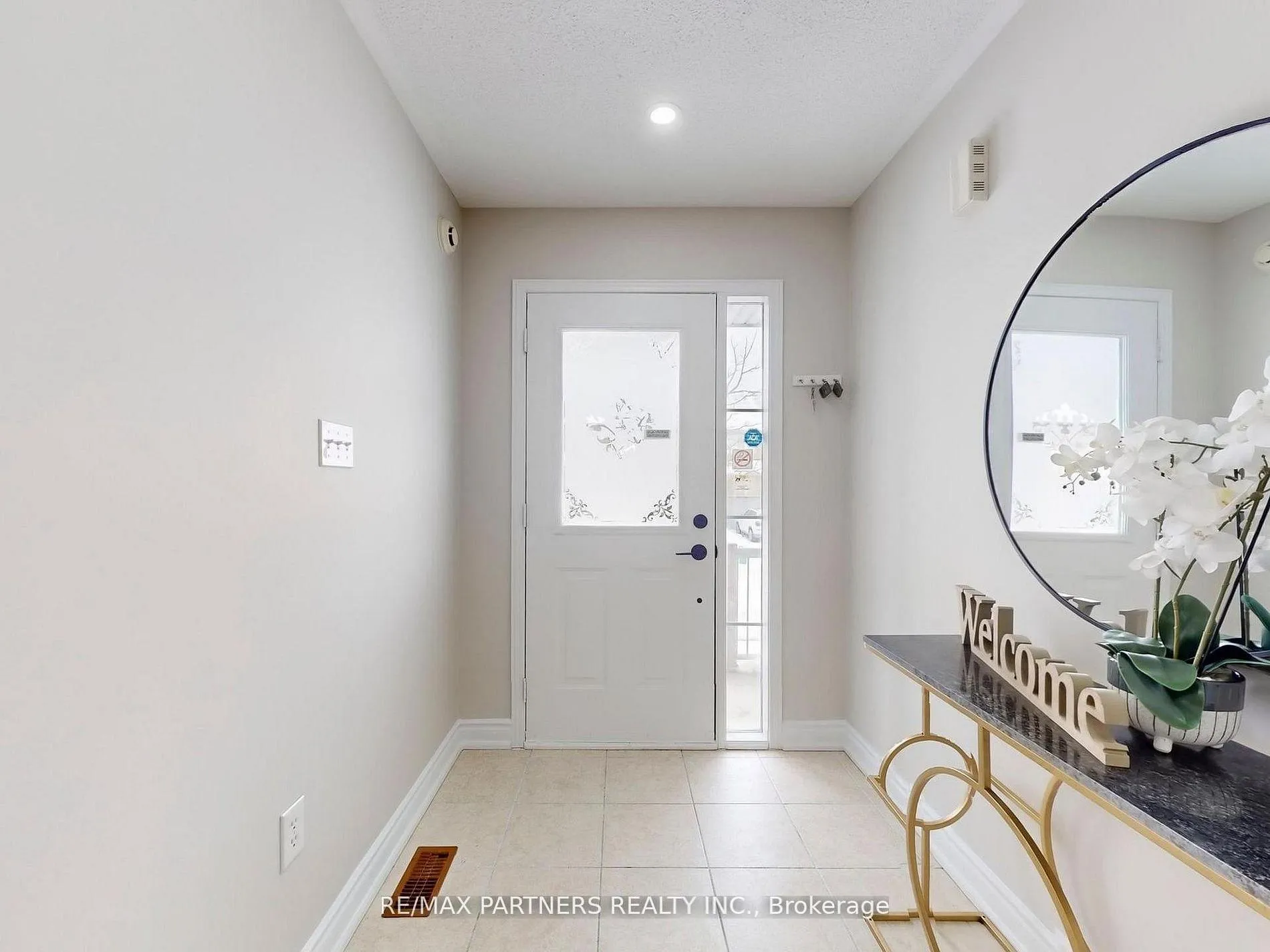 Photo 24 of 49 Charles Sturdy Road, Markham, Berczy — HOMEH