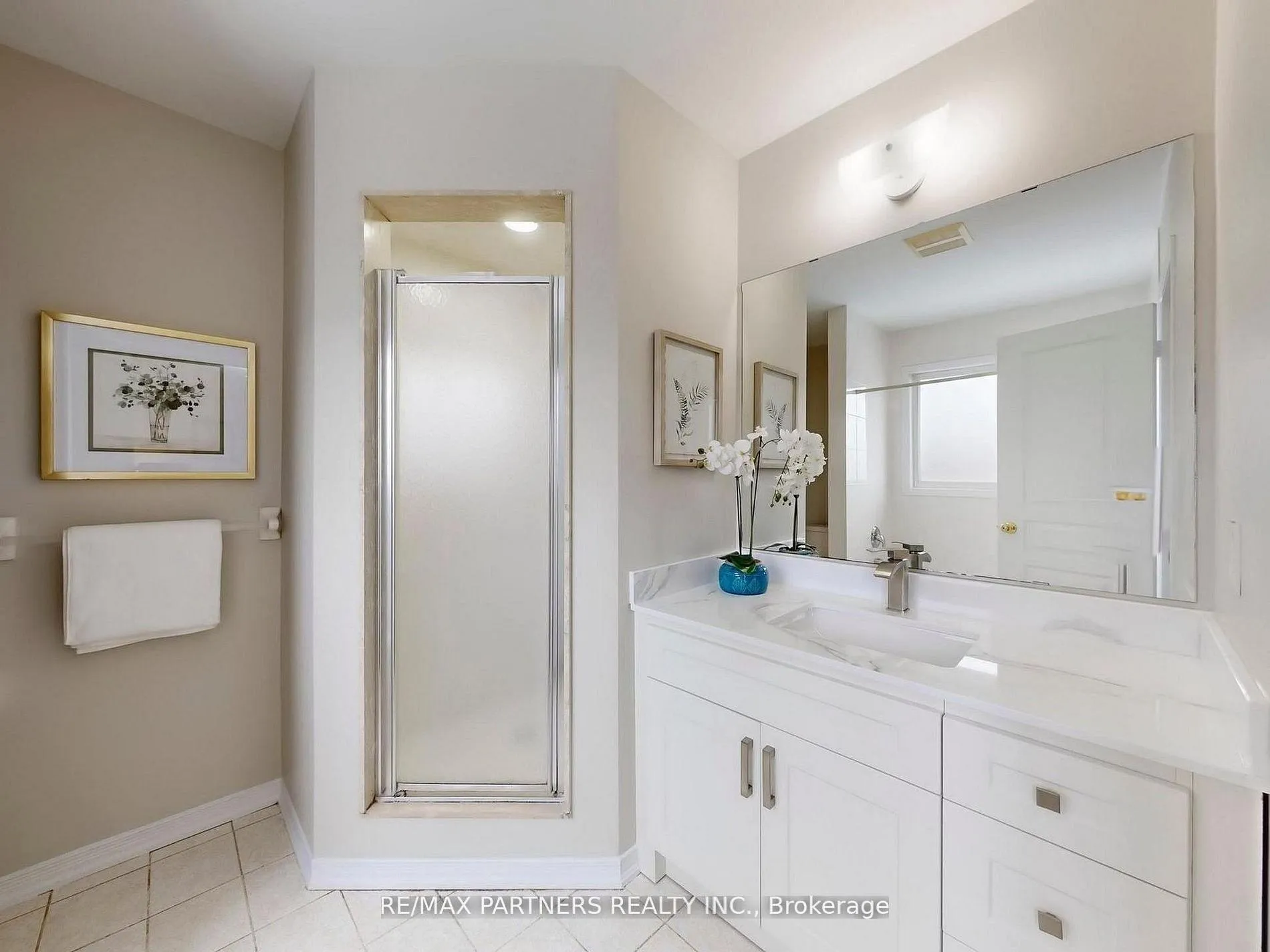 Photo 30 of 49 Charles Sturdy Road, Markham, Berczy — HOMEH