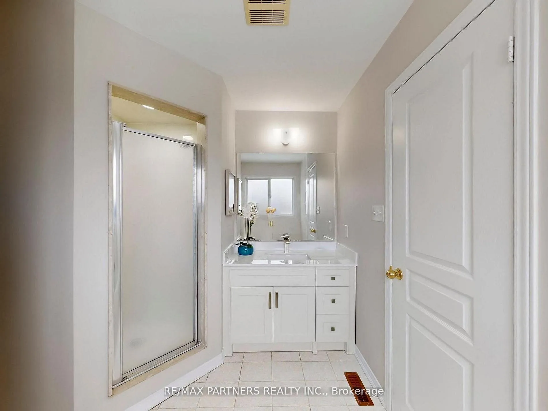 Photo 31 of 49 Charles Sturdy Road, Markham, Berczy — HOMEH