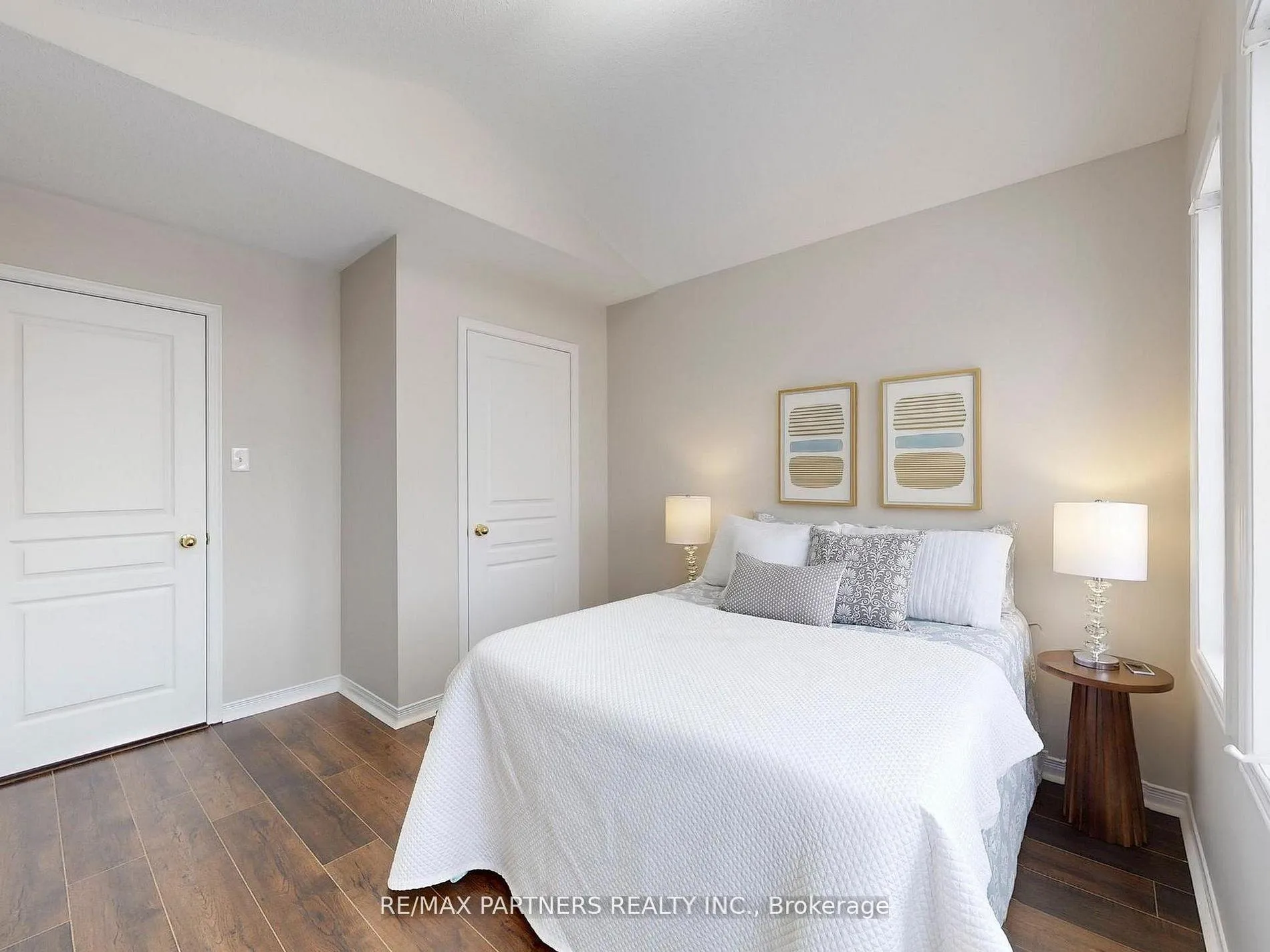 Photo 35 of 49 Charles Sturdy Road, Markham, Berczy — HOMEH