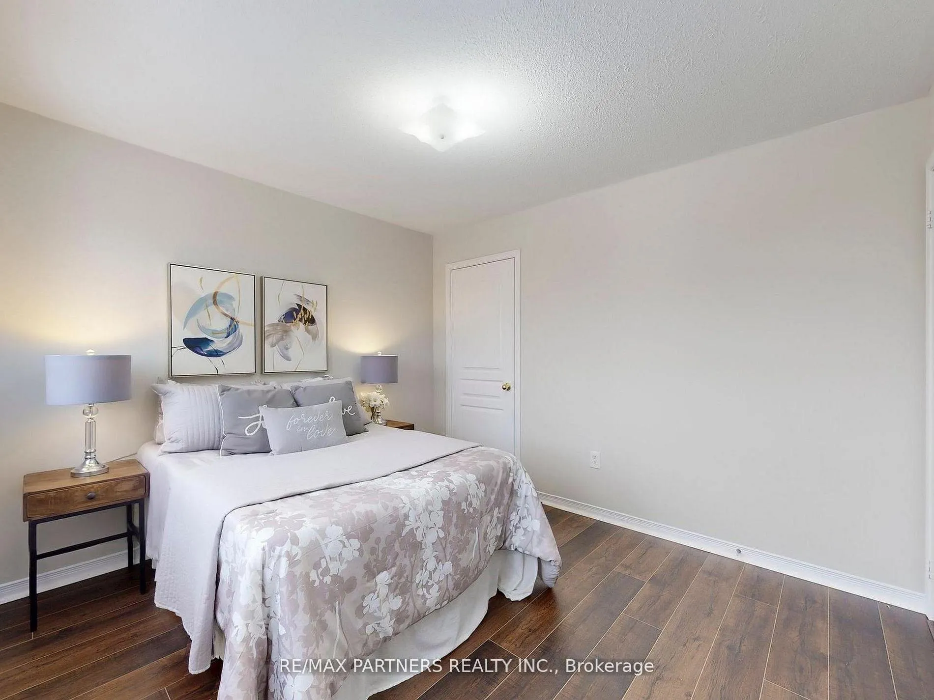 Photo 38 of 49 Charles Sturdy Road, Markham, Berczy — HOMEH