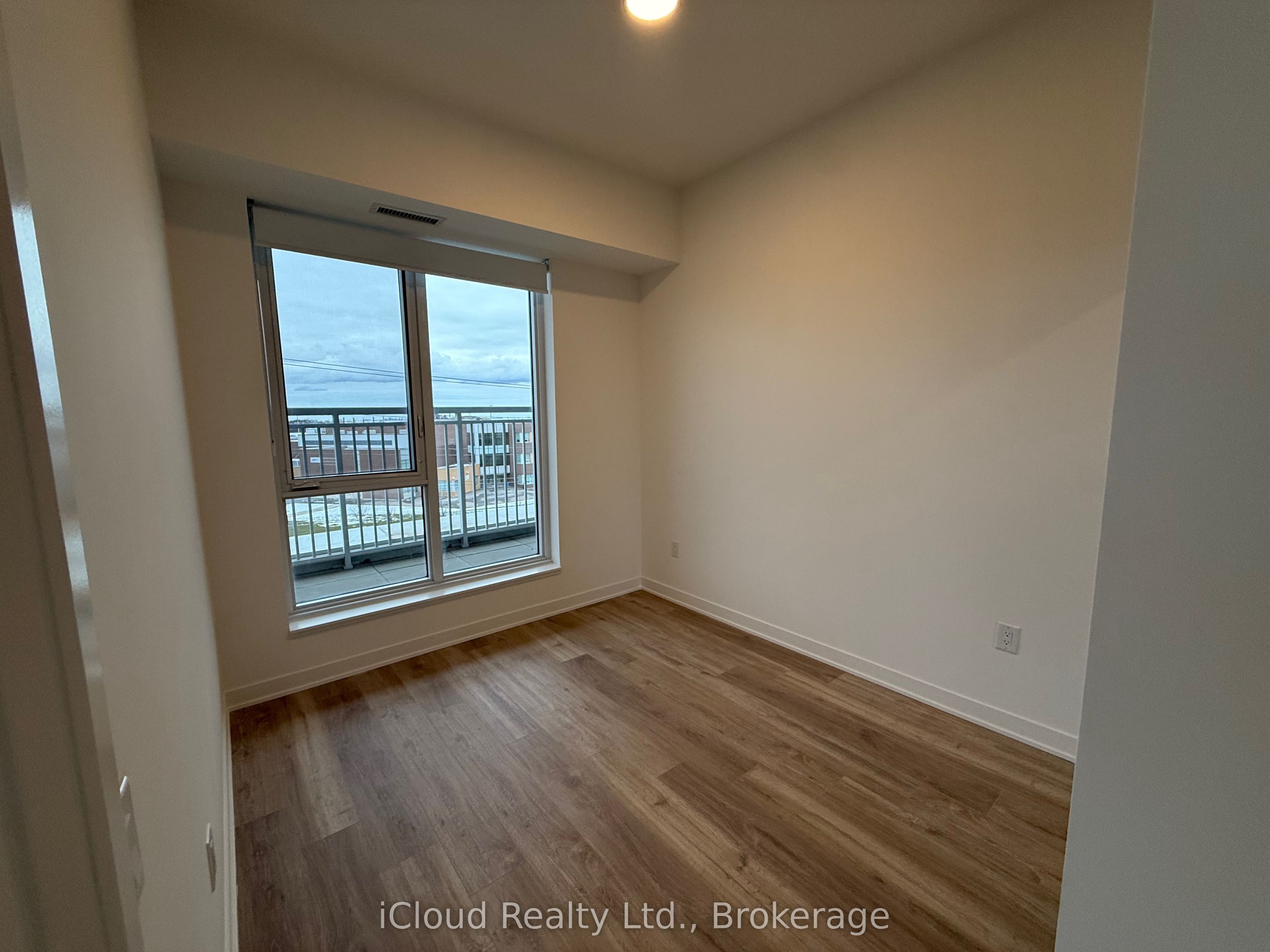 Photo 10 of Unit 405, 10 All Nations Drive, Brampton, Northwest Brampton — HOMEH