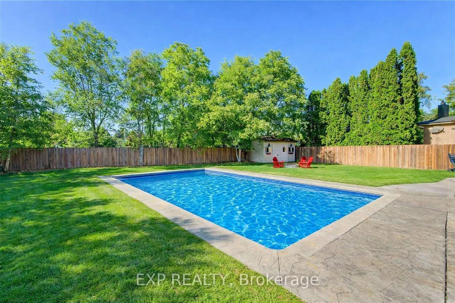 Photo 3 of 36 Blackfriars Place, Kitchener — HOMEH
