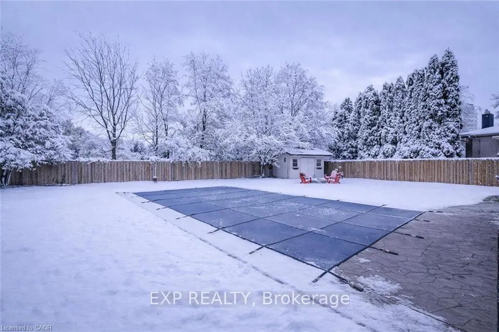 Photo 5 of 36 Blackfriars Place, Kitchener — HOMEH
