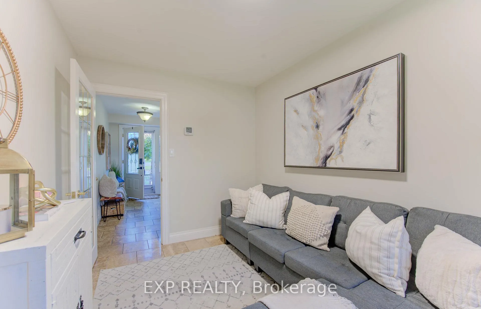 Photo 12 of 36 Blackfriars Place, Kitchener — HOMEH