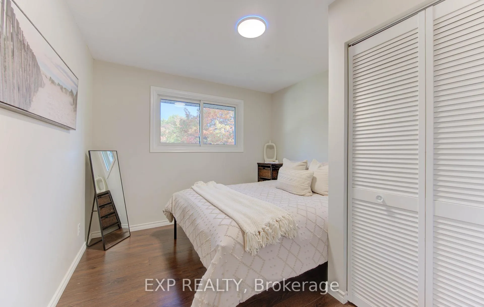 Photo 31 of 36 Blackfriars Place, Kitchener — HOMEH