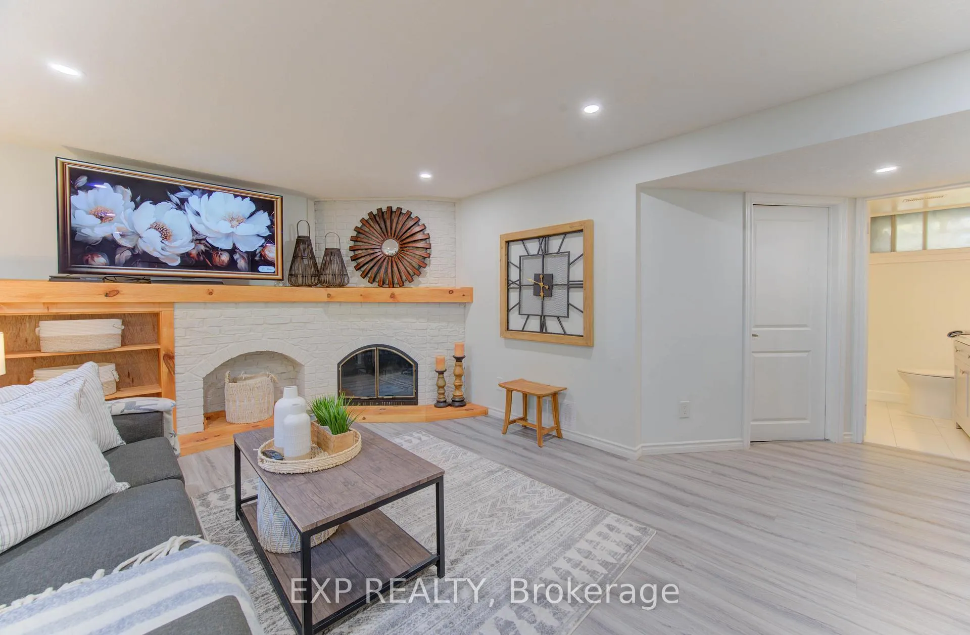 Photo 36 of 36 Blackfriars Place, Kitchener — HOMEH