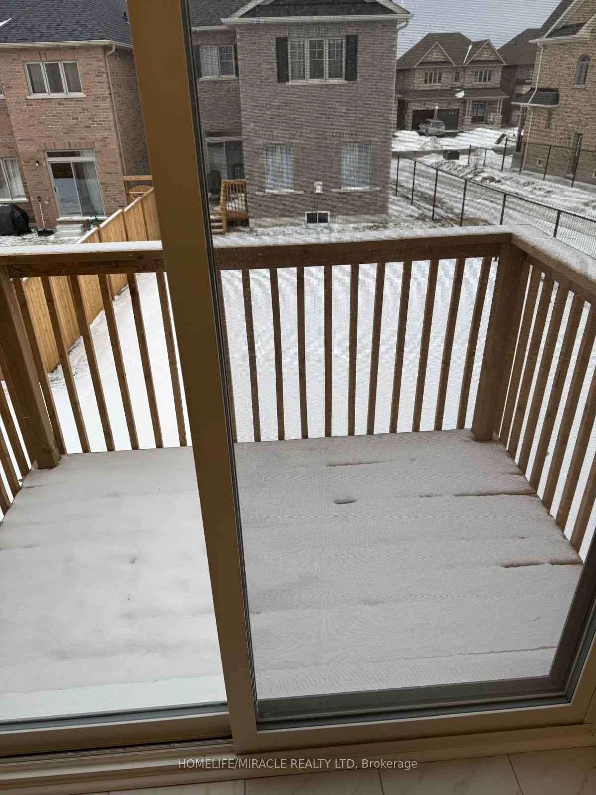 Photo 18 of 57 North Garden Boulevard, Scugog, Port Perry — HOMEH