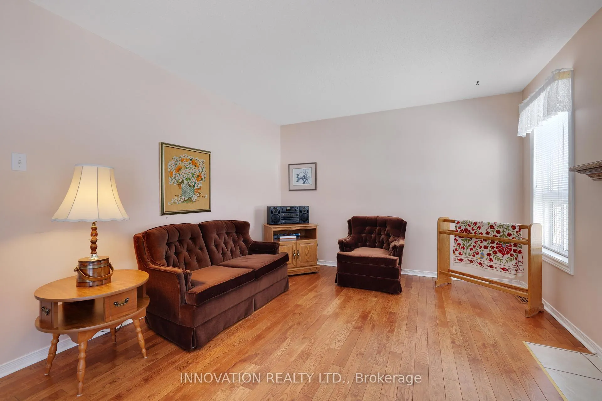 Photo 15 of 31 Silver Horse Crescent, Ottawa, Kanata - Bridlewood — HOMEH