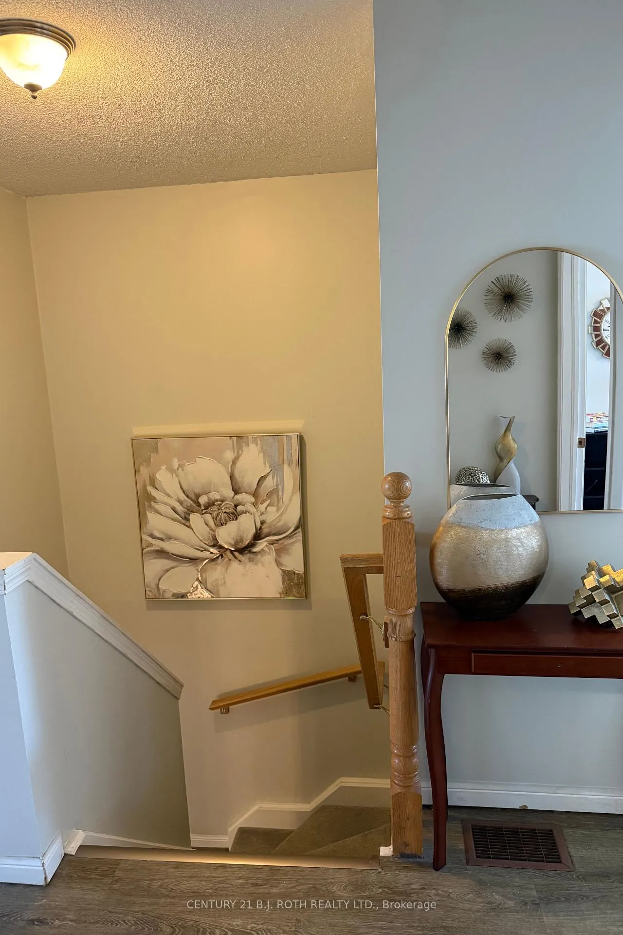 Photo 13 of Unit 63, 175 Stanley Street, Barrie, East Bayfield — HOMEH