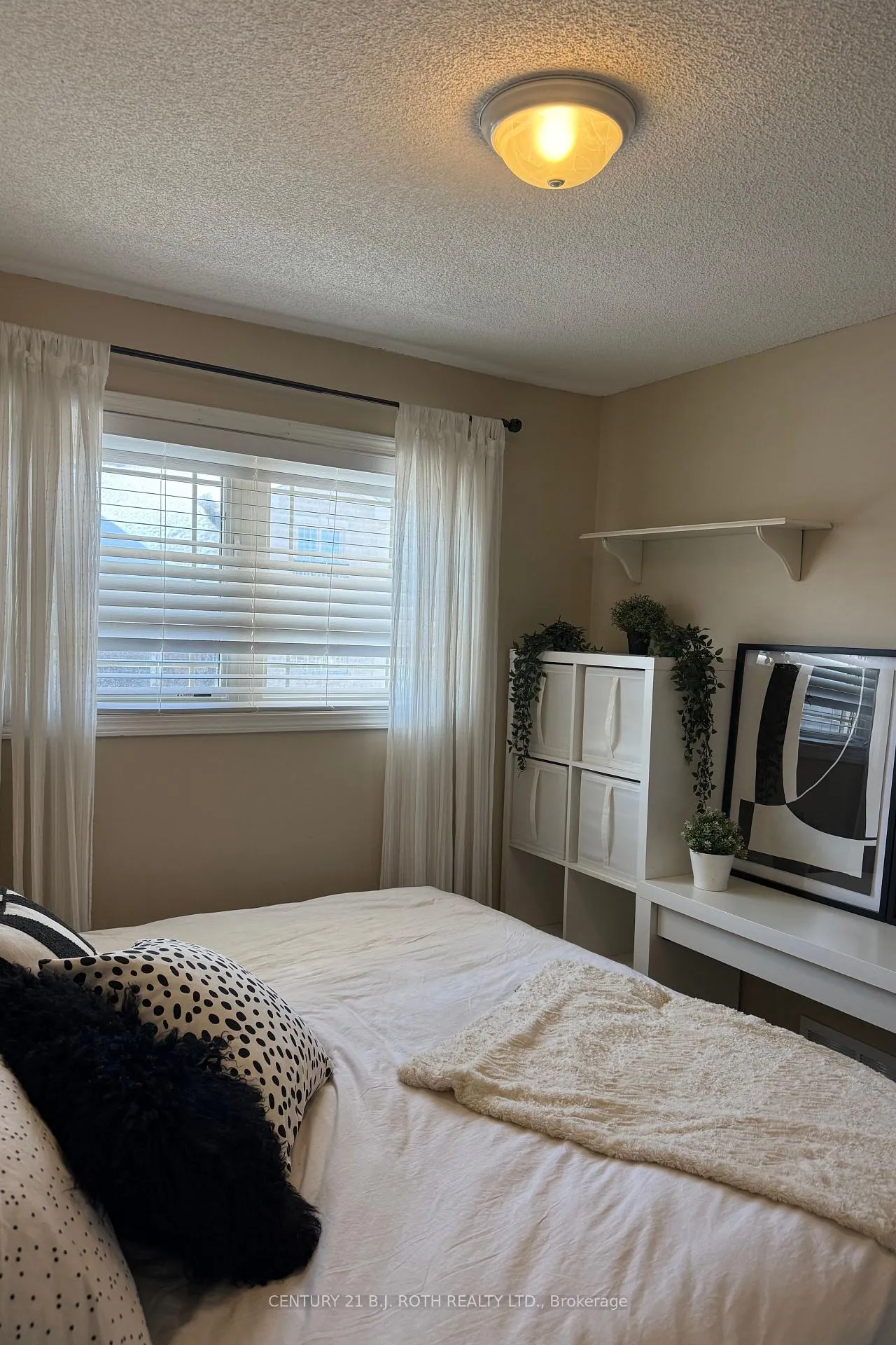 Photo 23 of Unit 63, 175 Stanley Street, Barrie, East Bayfield — HOMEH