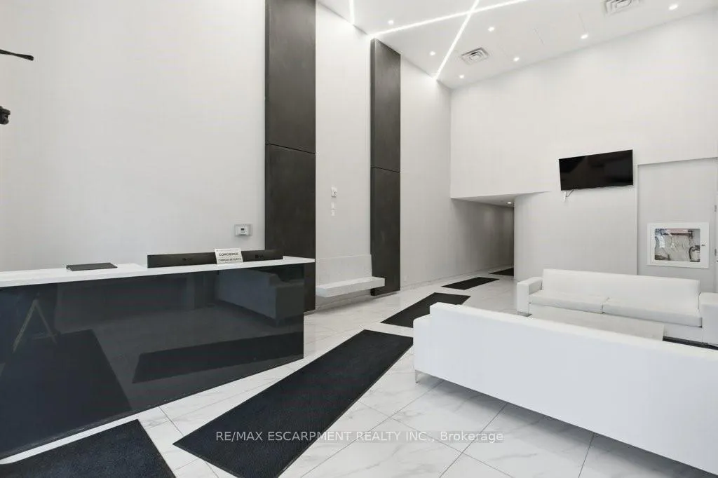 Photo 2 of Unit 2003, 15 Queen Street S, Hamilton, Central — HOMEH