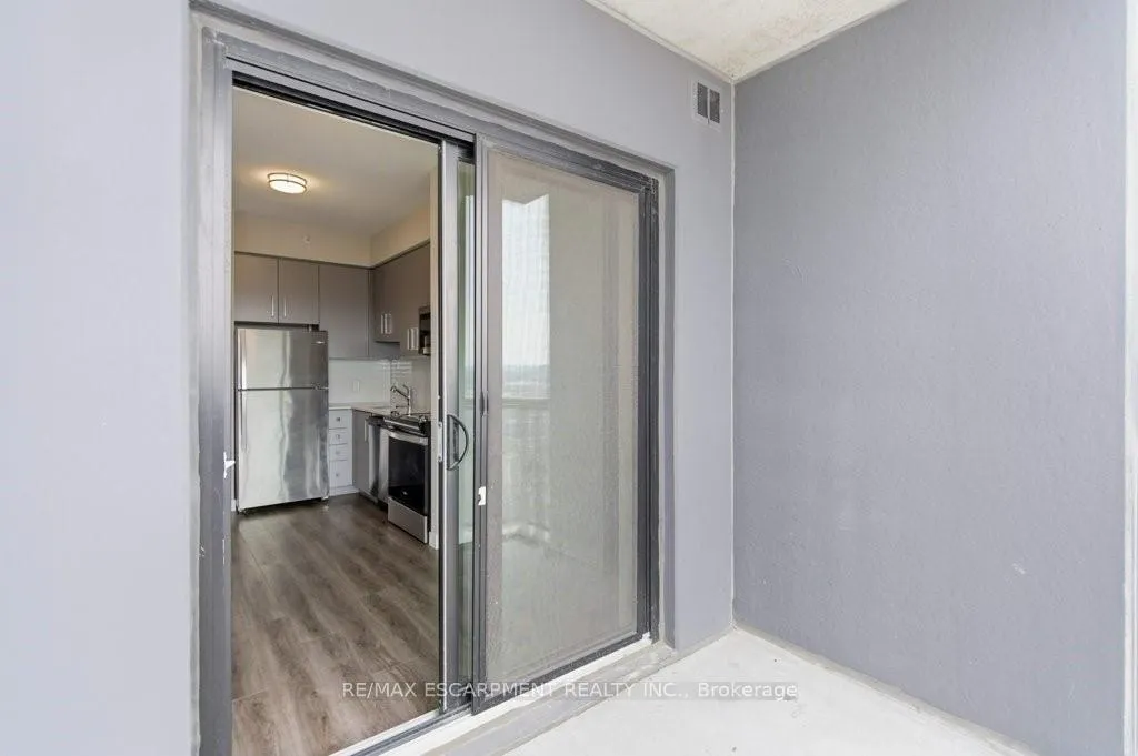 Photo 23 of Unit 2003, 15 Queen Street S, Hamilton, Central — HOMEH