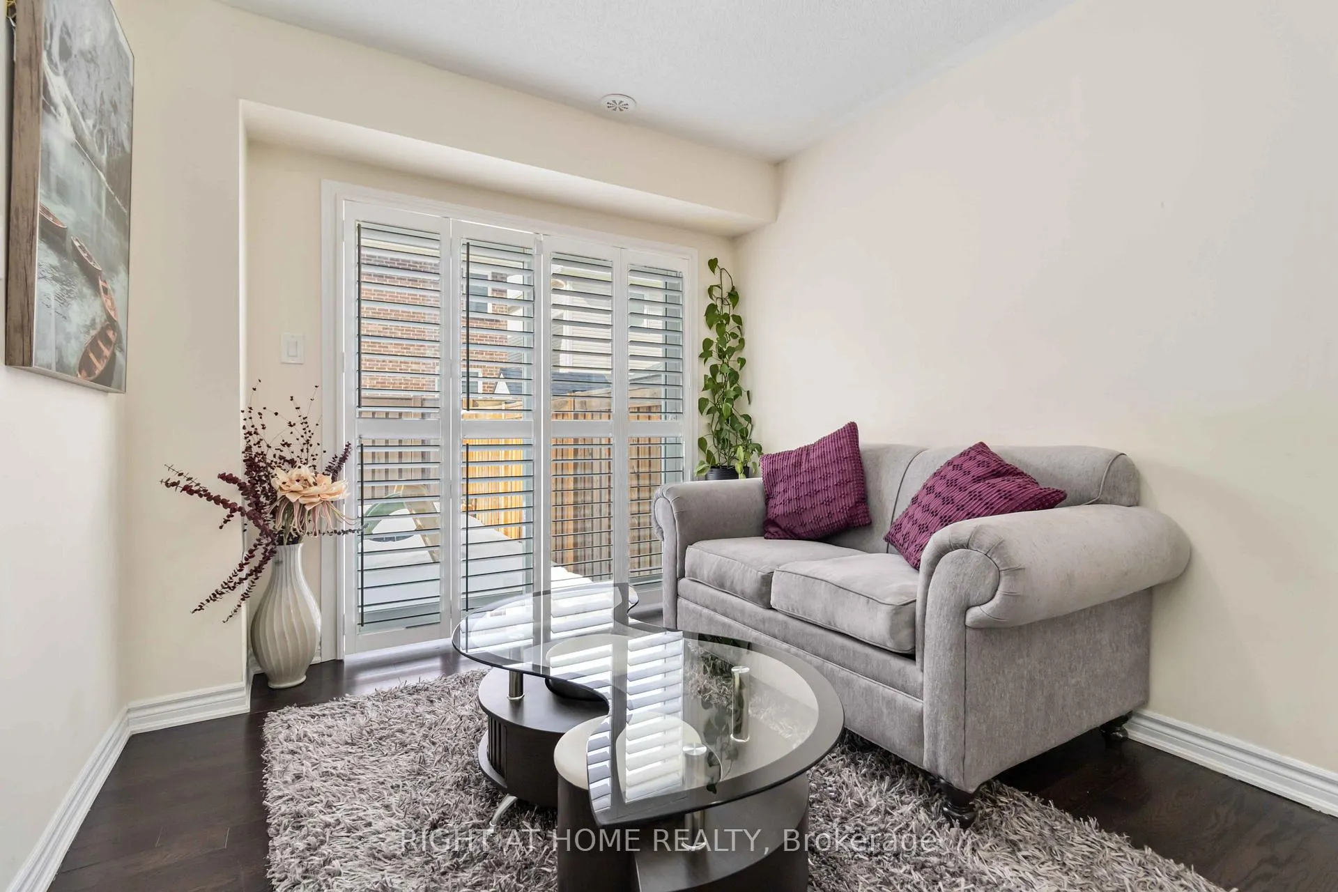 Photo 5 of 40 Stewardship Rd E, Brampton, Northwest Brampton — HOMEH