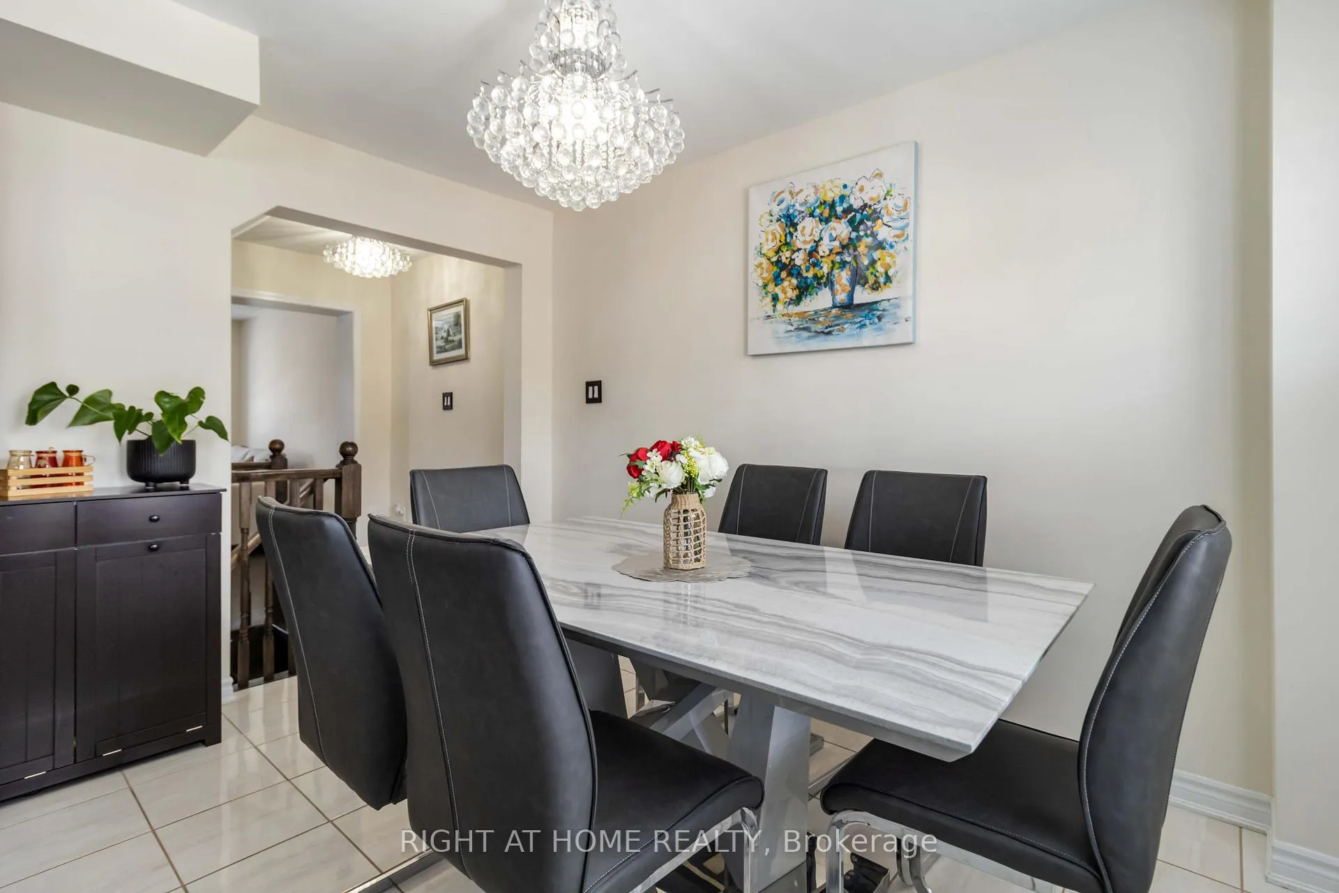 Photo 13 of 40 Stewardship Rd E, Brampton, Northwest Brampton — HOMEH