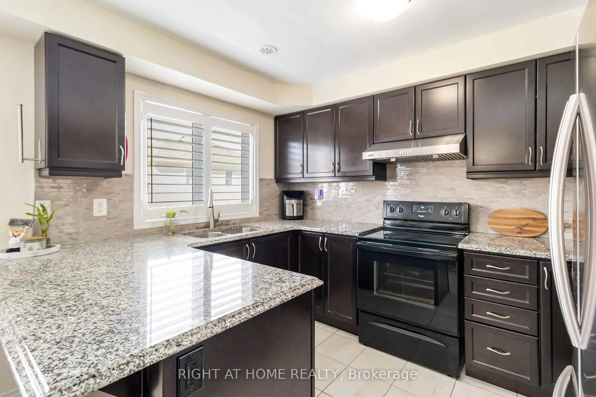 Photo 15 of 40 Stewardship Rd E, Brampton, Northwest Brampton — HOMEH
