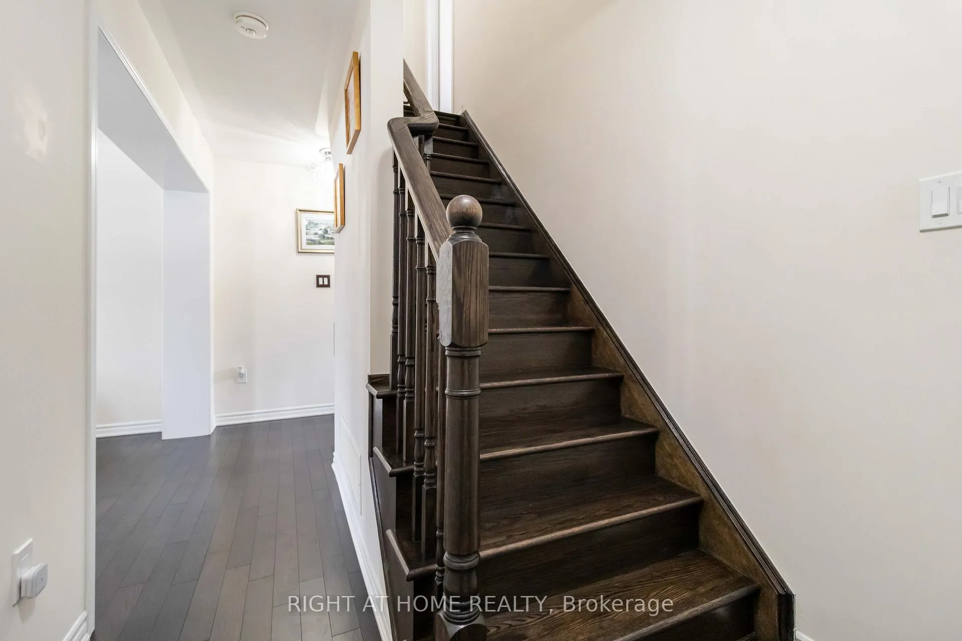 Photo 19 of 40 Stewardship Rd E, Brampton, Northwest Brampton — HOMEH