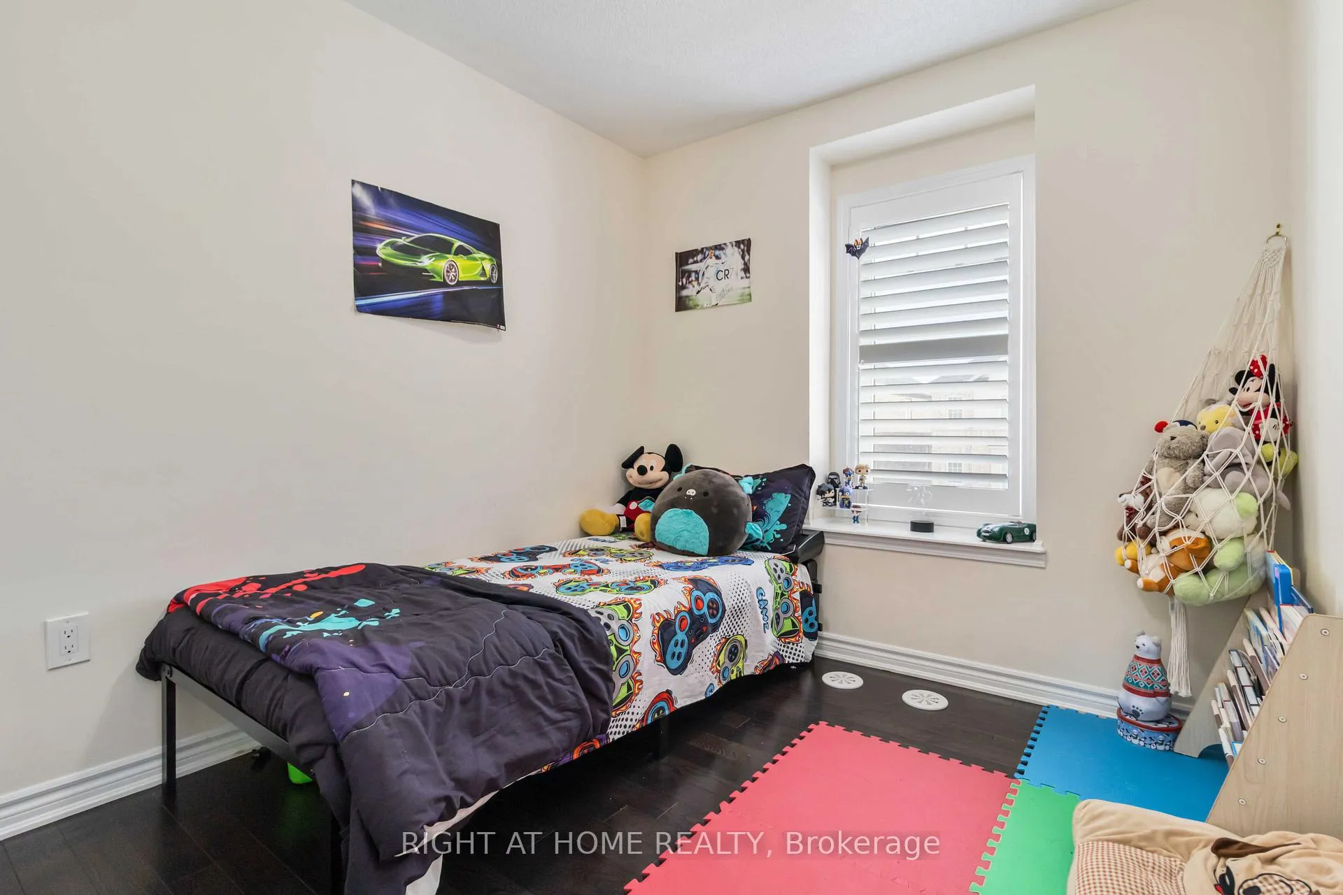 Photo 28 of 40 Stewardship Rd E, Brampton, Northwest Brampton — HOMEH