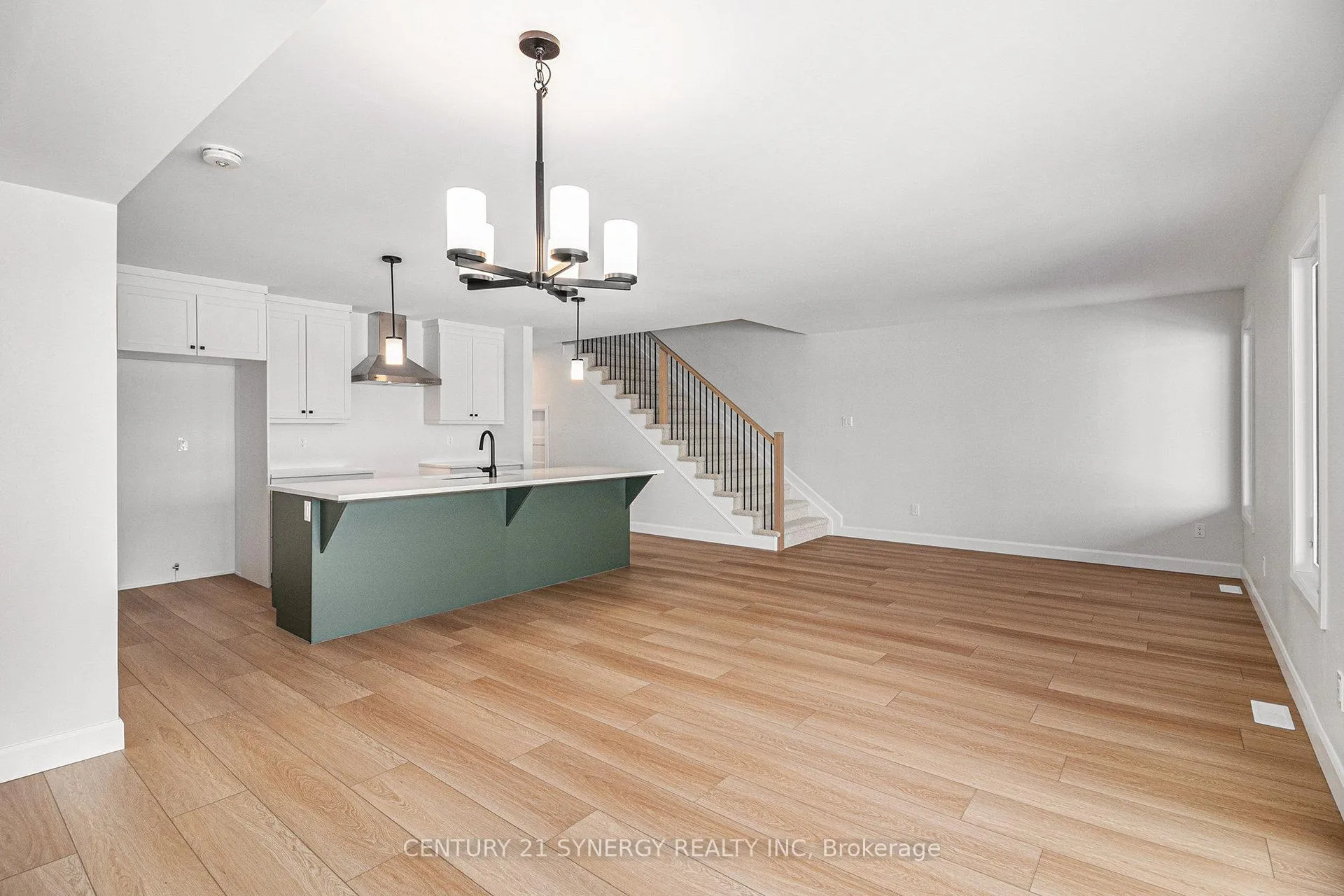 Photo 13 of 83 Villeneuve Street, North Stormont, North Stormont (Roxborough) Twp — HOMEH