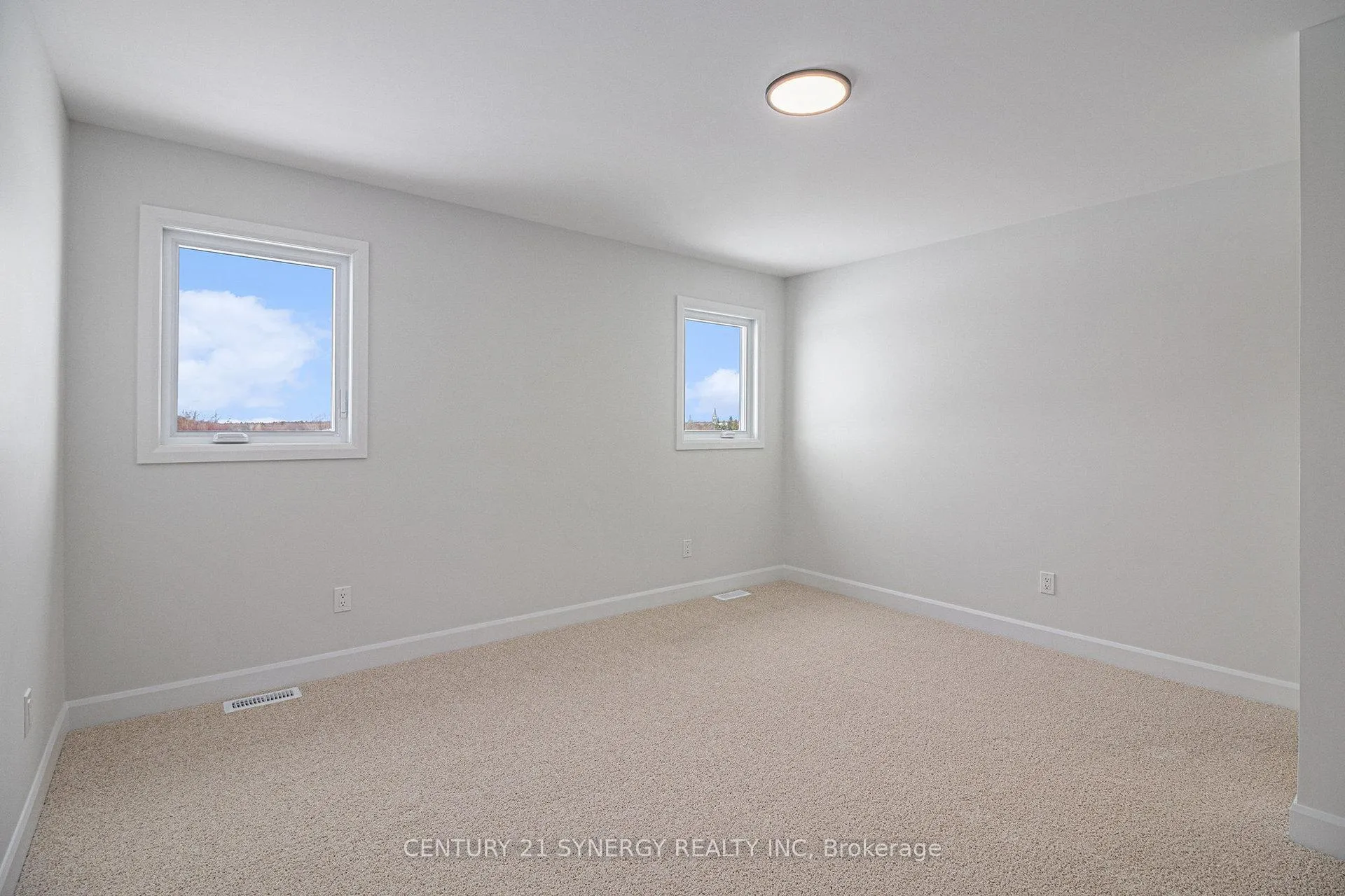 Photo 17 of 83 Villeneuve Street, North Stormont, North Stormont (Roxborough) Twp — HOMEH