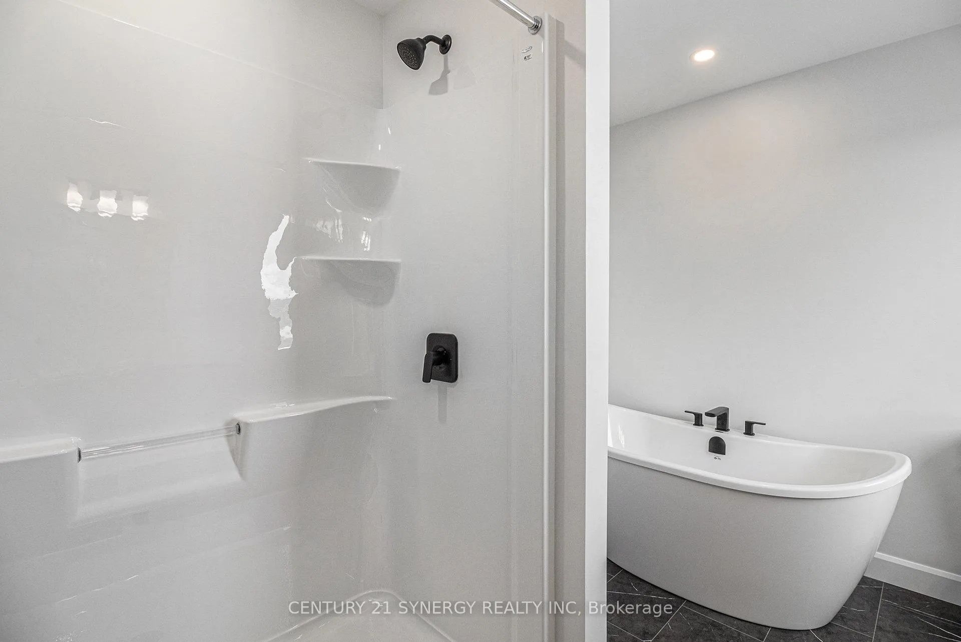 Photo 23 of 83 Villeneuve Street, North Stormont, North Stormont (Roxborough) Twp — HOMEH