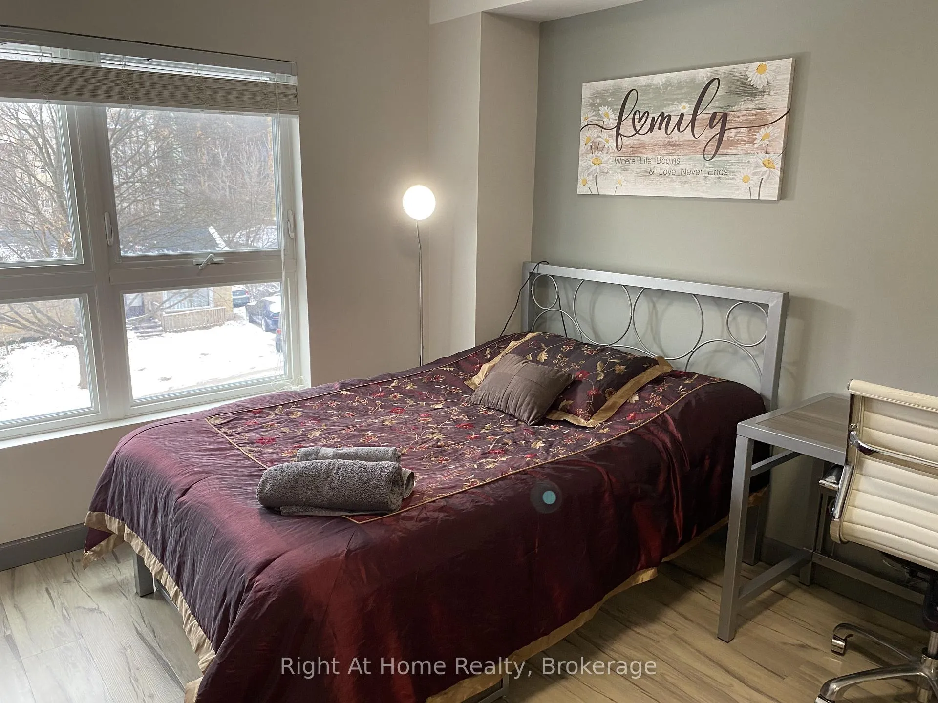 Photo 10 of Unit 1710, 258A Sunview Street, Waterloo, Beechwood/University — HOMEH
