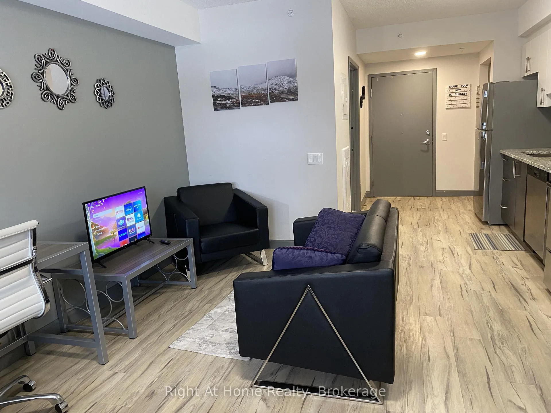 Photo 16 of Unit 1710, 258A Sunview Street, Waterloo, Beechwood/University — HOMEH