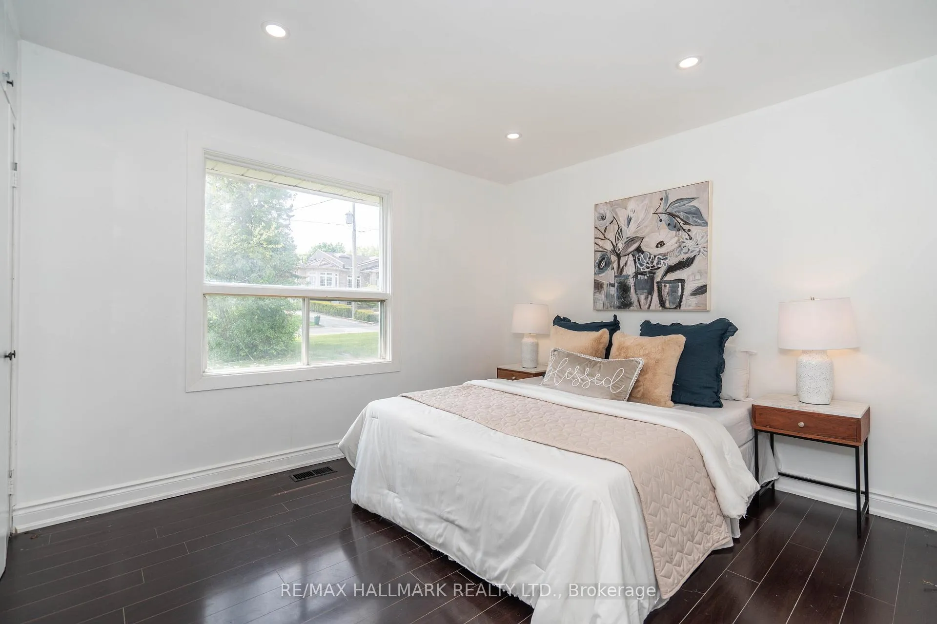 Photo 19 of 104 Highland Park Boulevard, Markham, Grandview — HOMEH